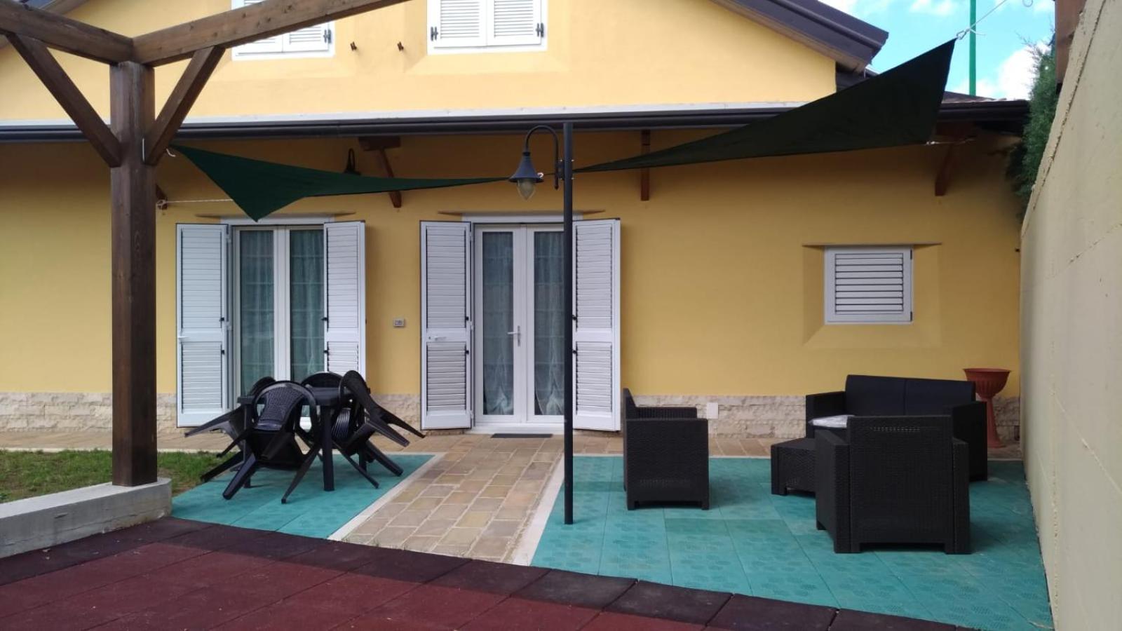 B&B Ostello Villafranca