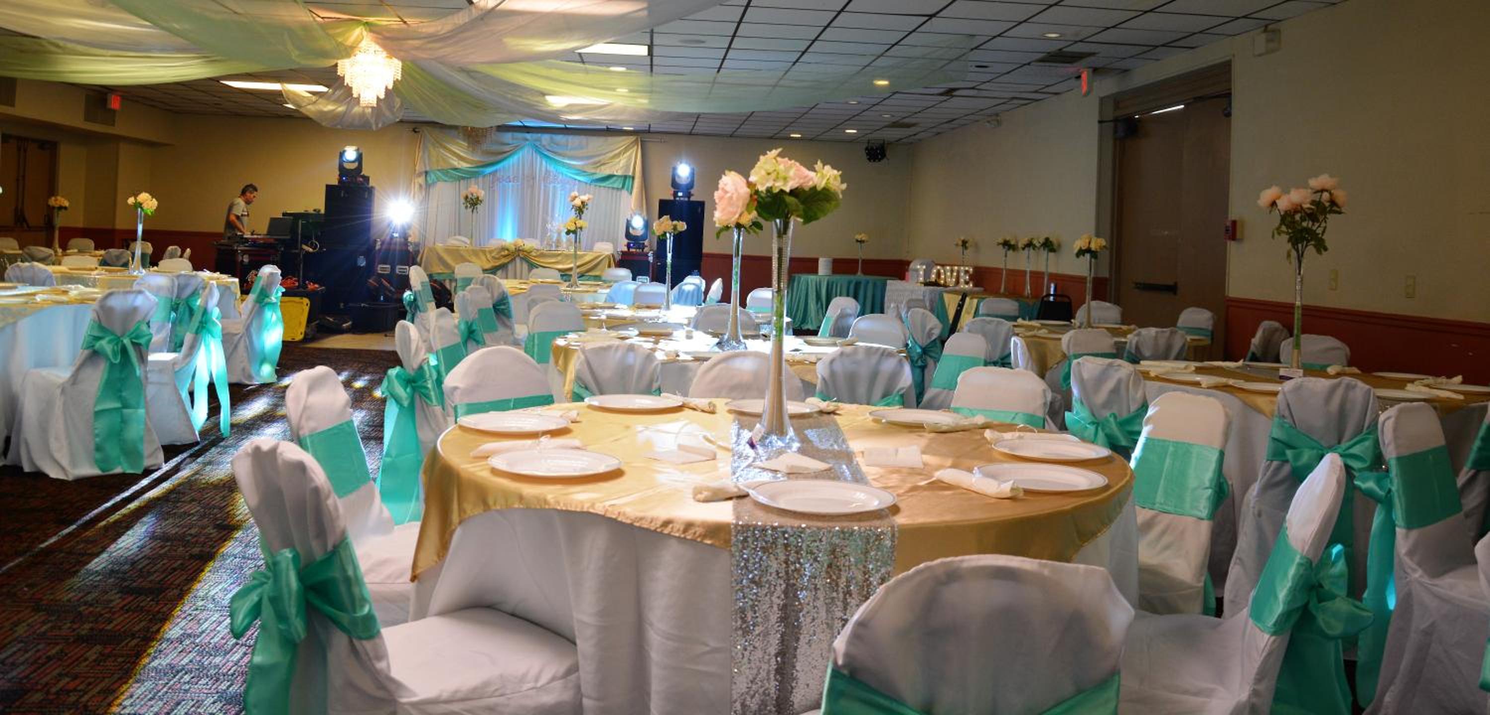 Columbus Grand Hotel & Banquet Center, Photo 23
