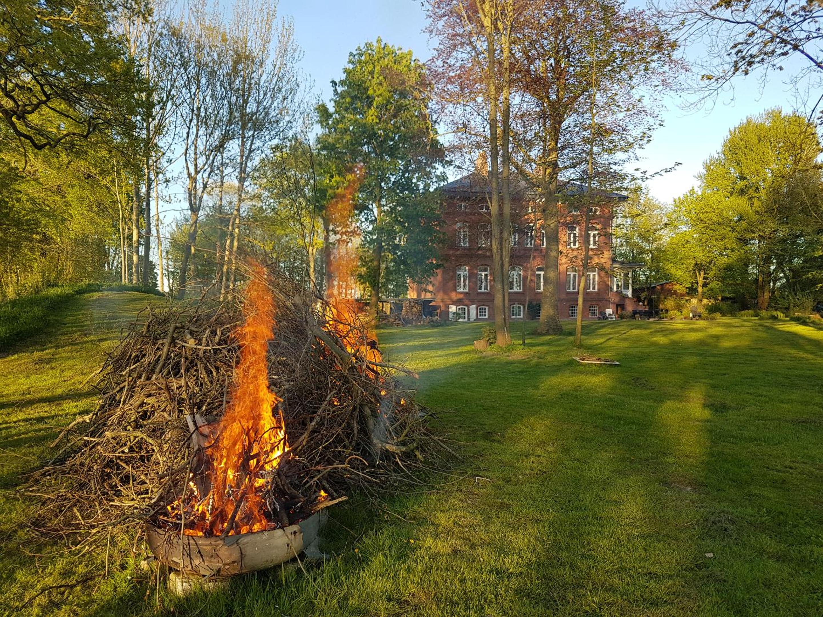 Haus im Park view 4