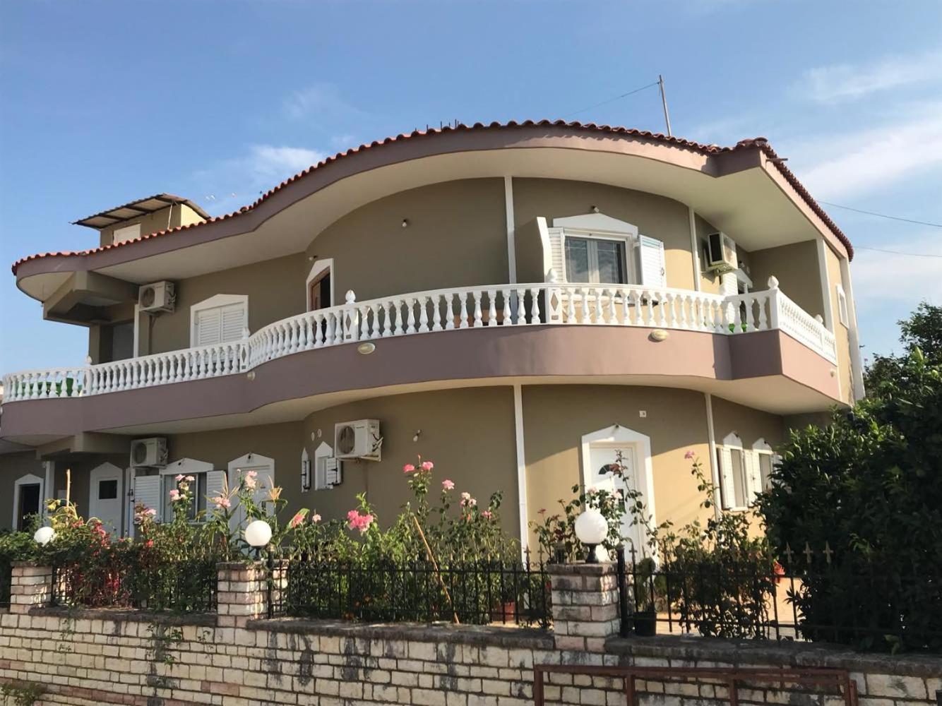 Vila Zeqo Muka 1