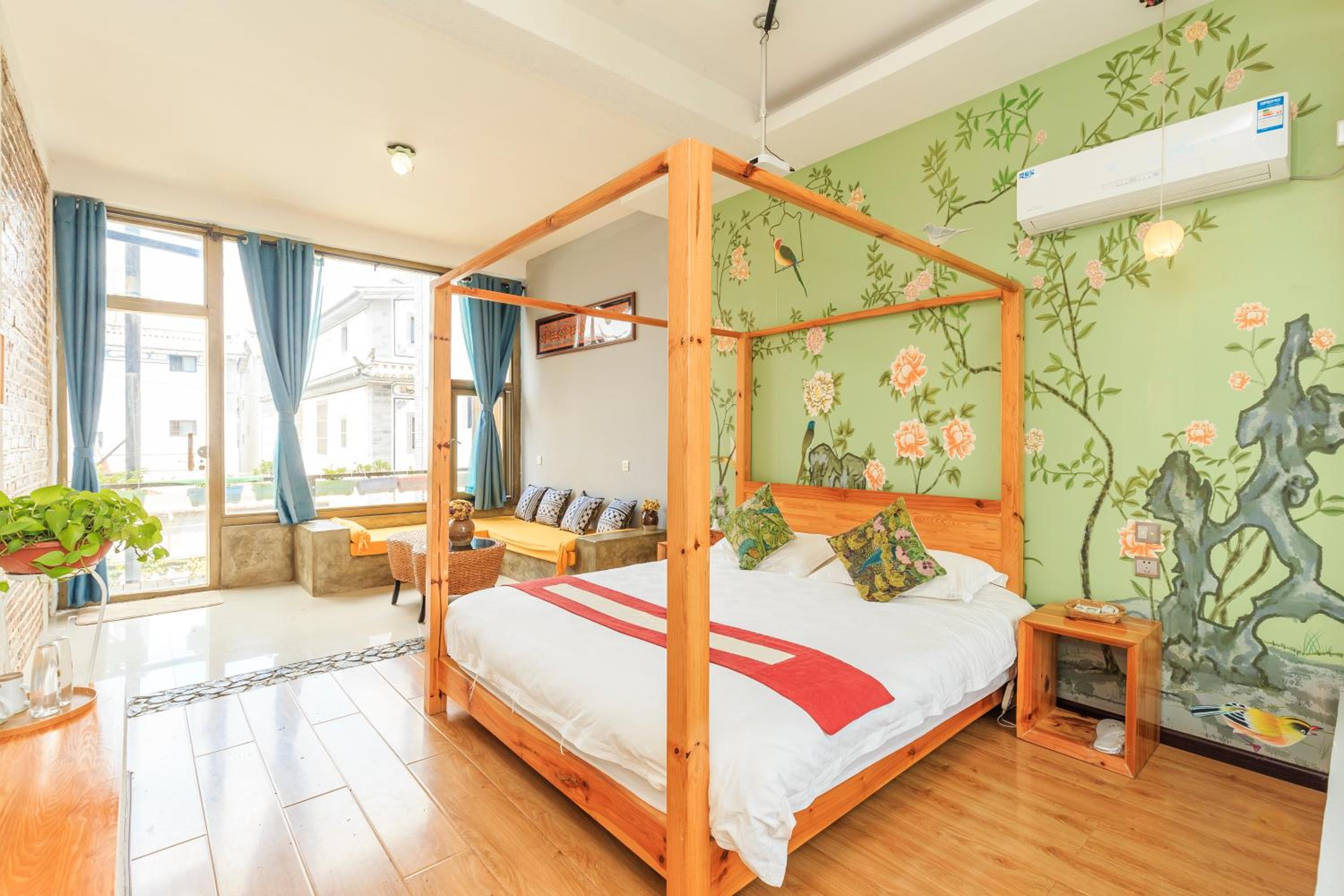 Dali Buxianshan Guesthouse-in Dali ancient city, free coffee, english speaking employee