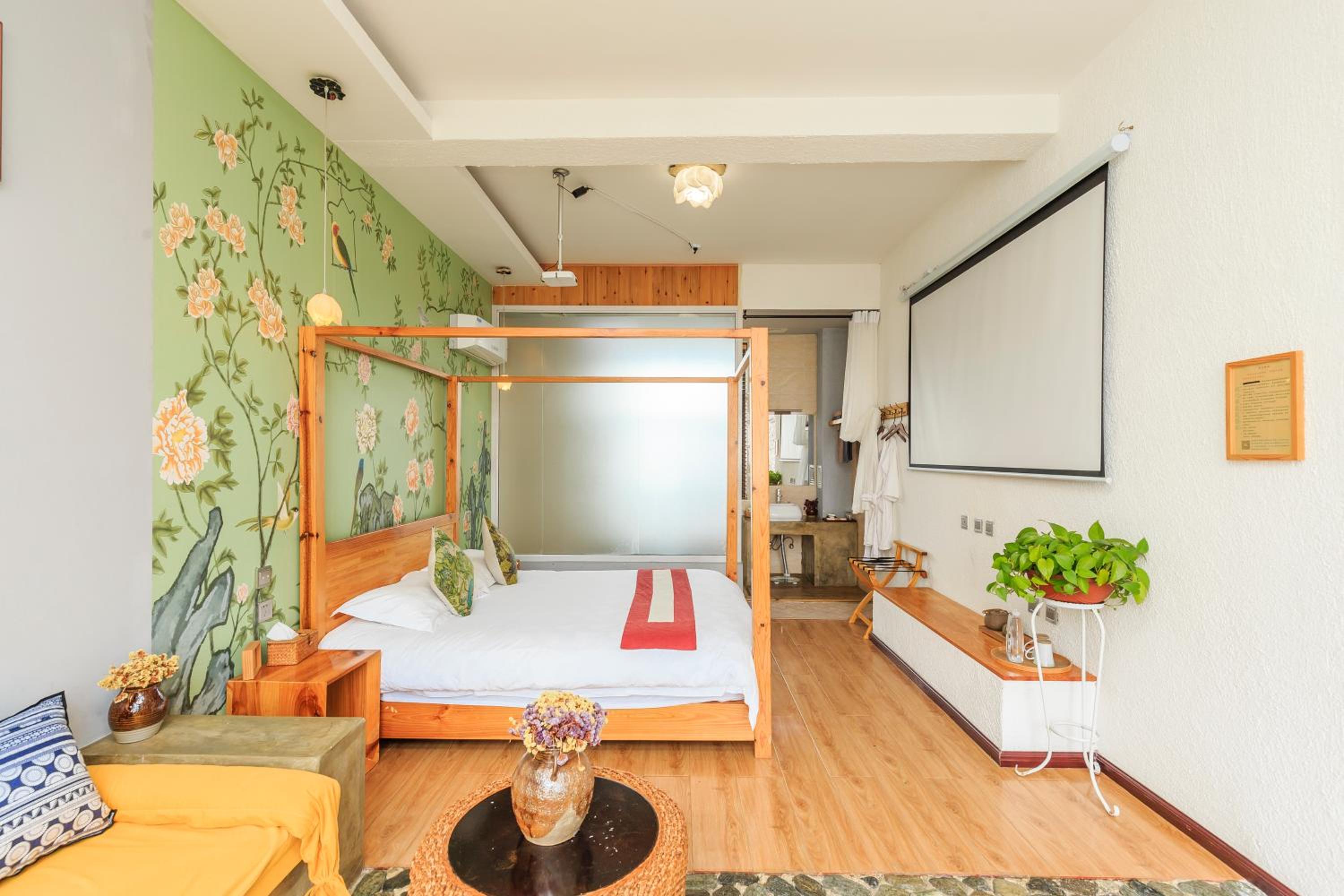 Dali Buxianshan Guesthouse-in Dali ancient city, free coffee, english speaking employee