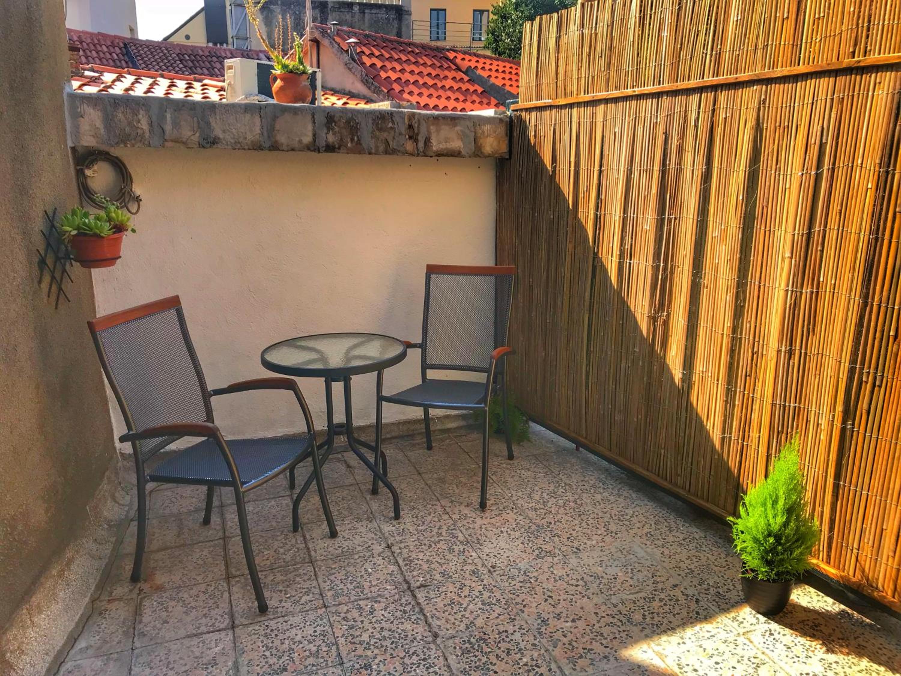 Rose Apartment