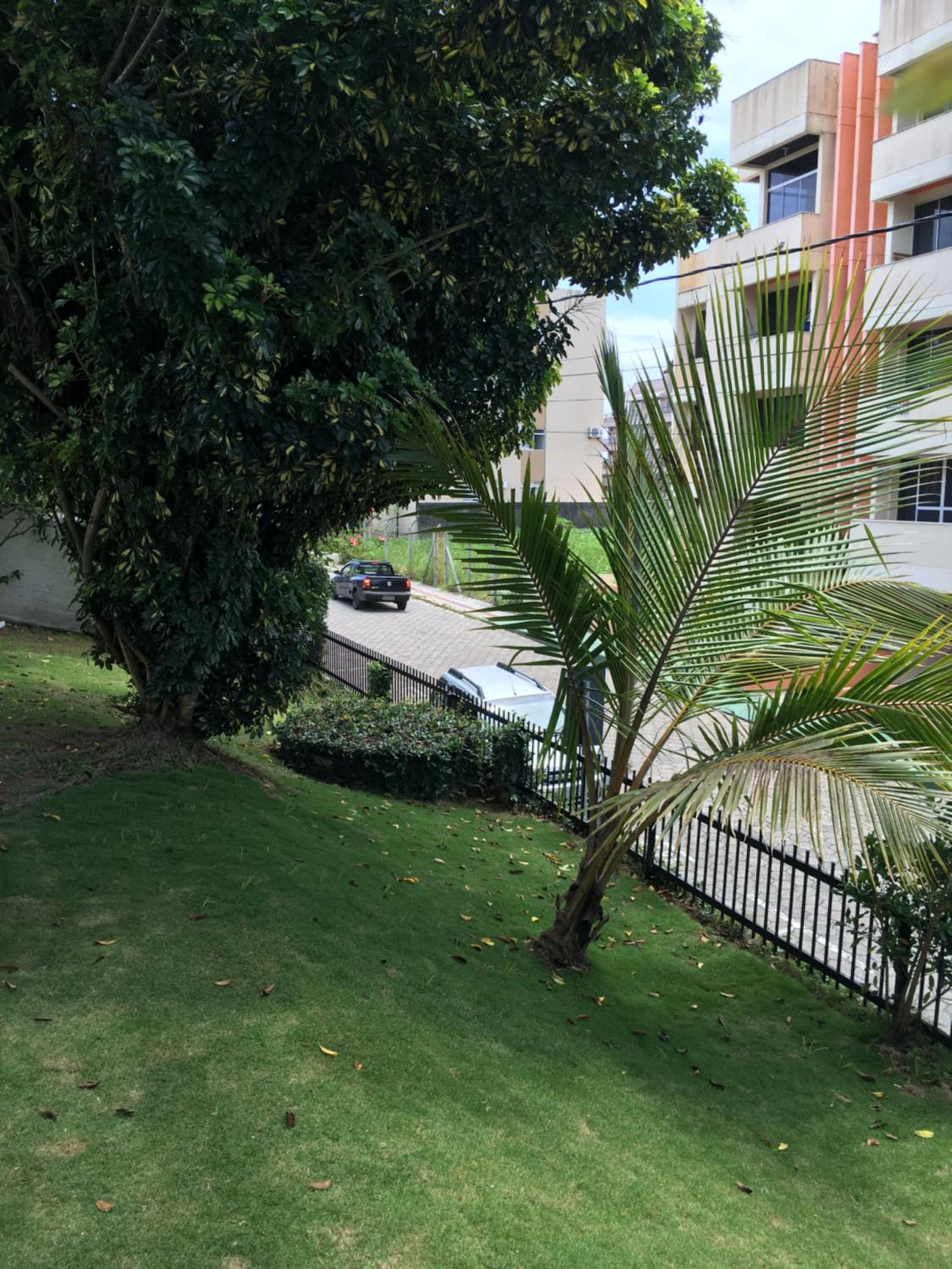 Excelente Casa em Bombas