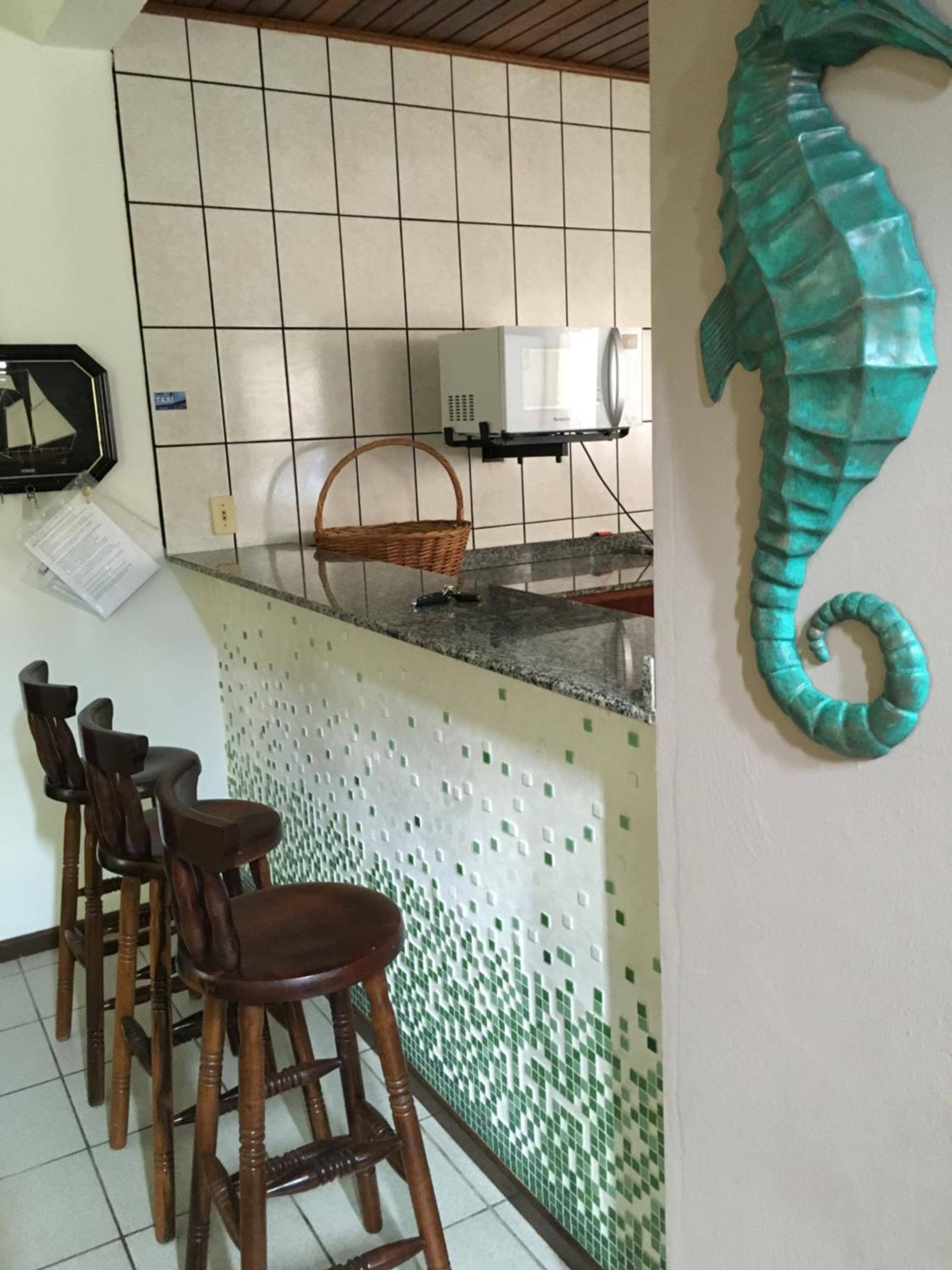 Excelente Casa em Bombas