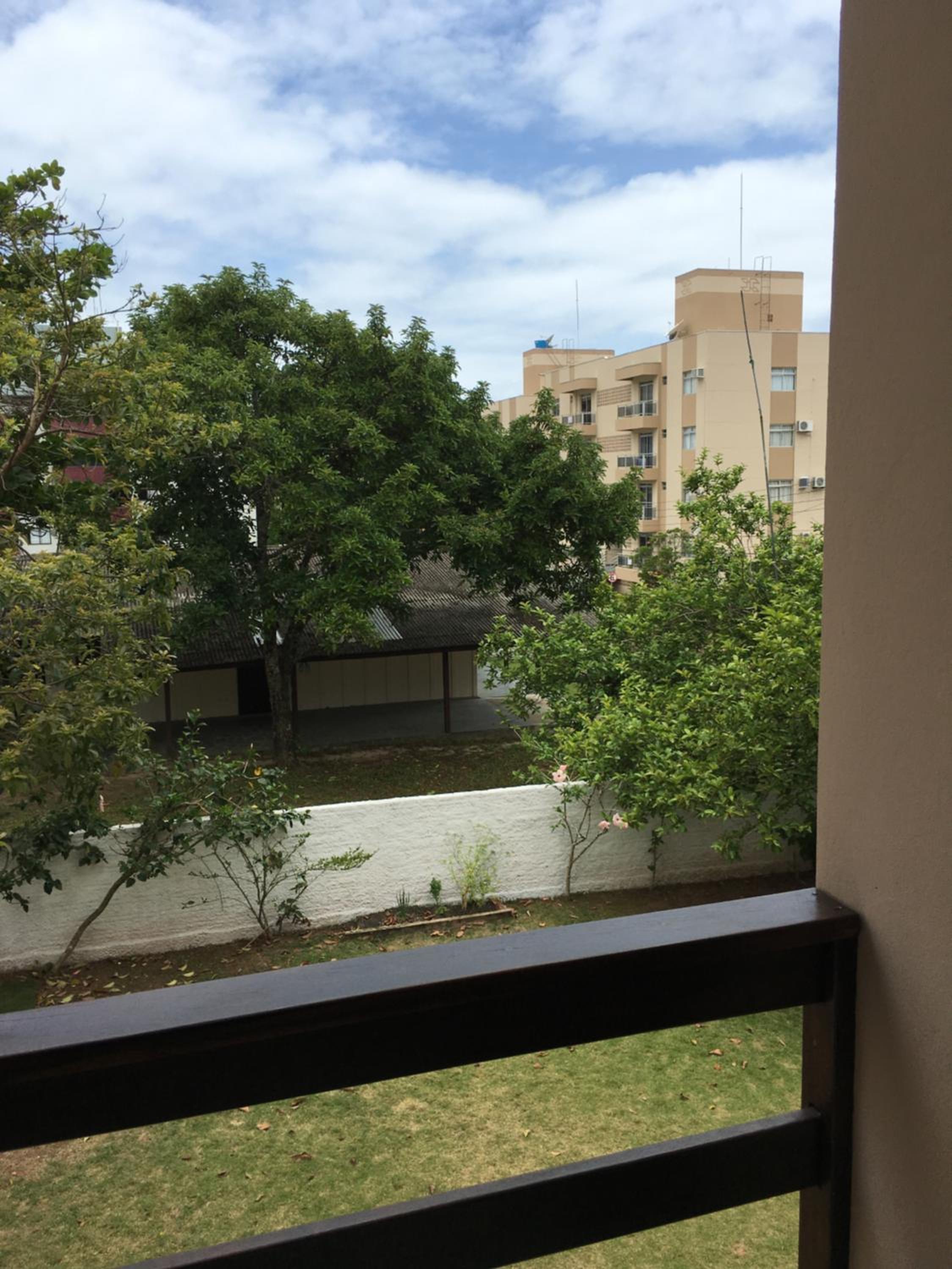 Excelente Casa em Bombas