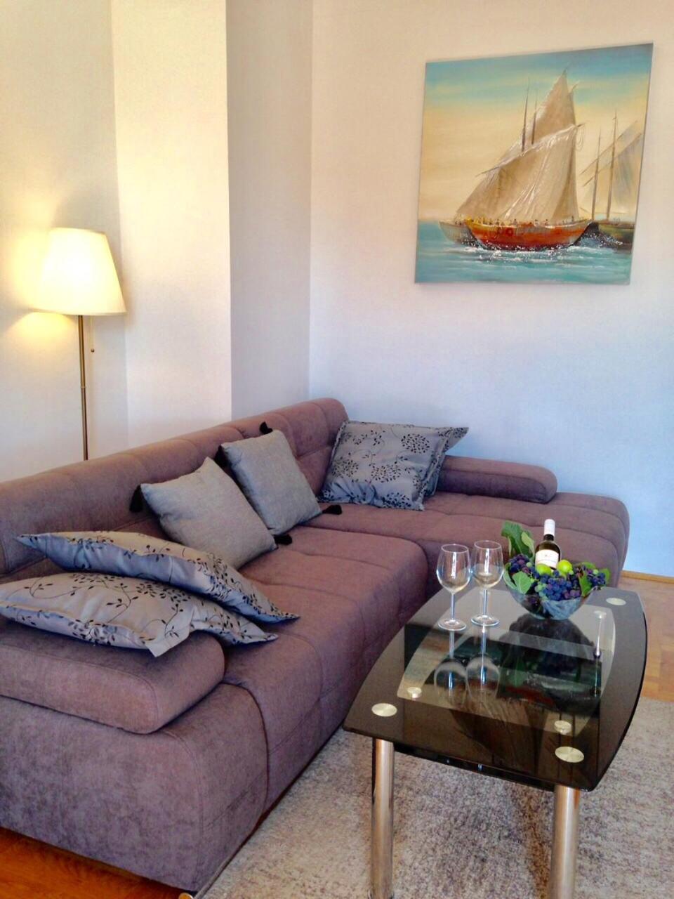 APARTMENTS VILLA BARE - Sea View & Private Parking