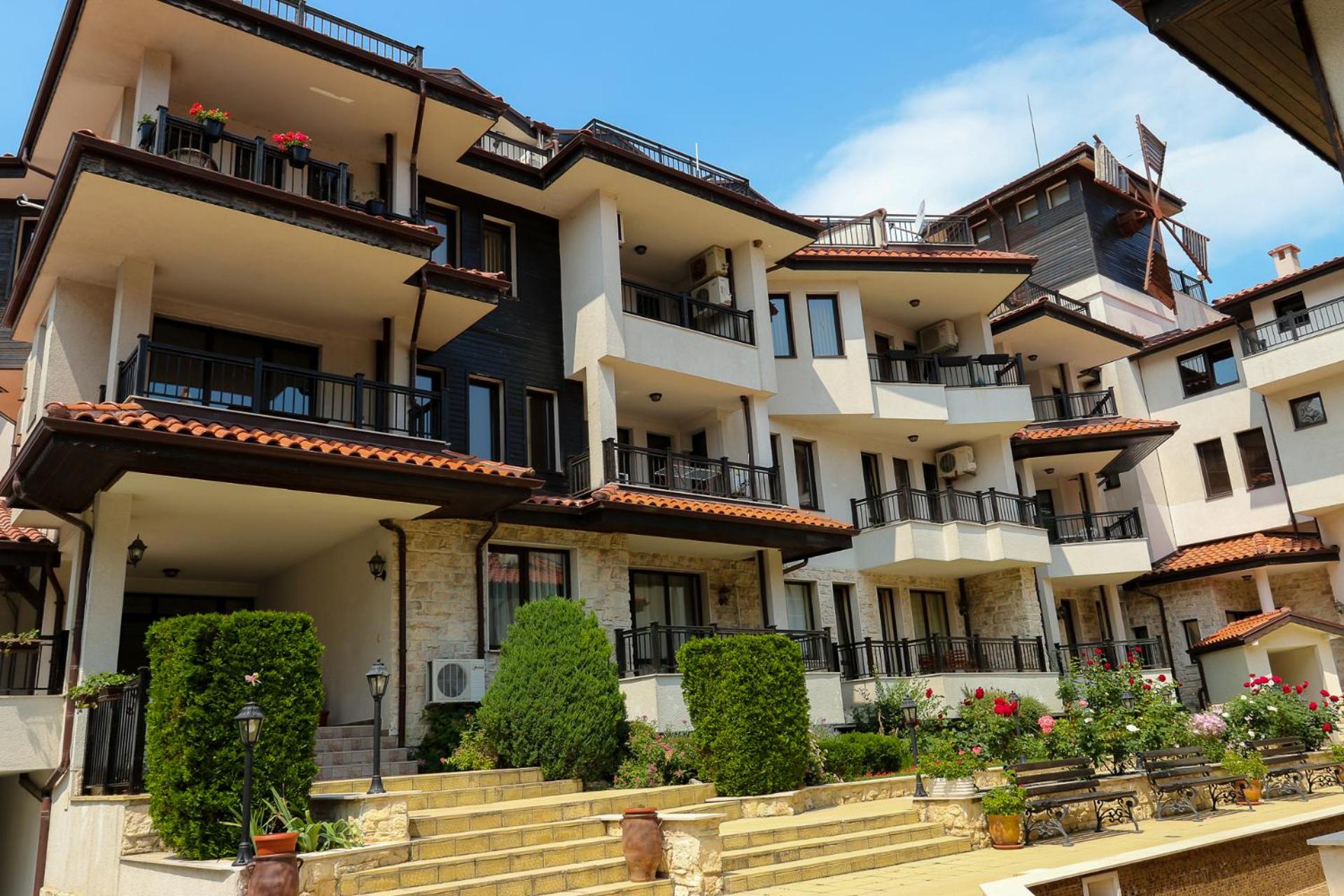 Complex Sozopol Dreams BMT