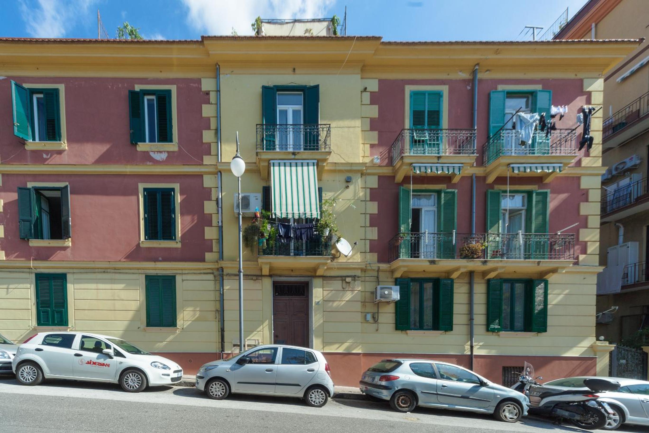 Divina Costa Salerno view 3