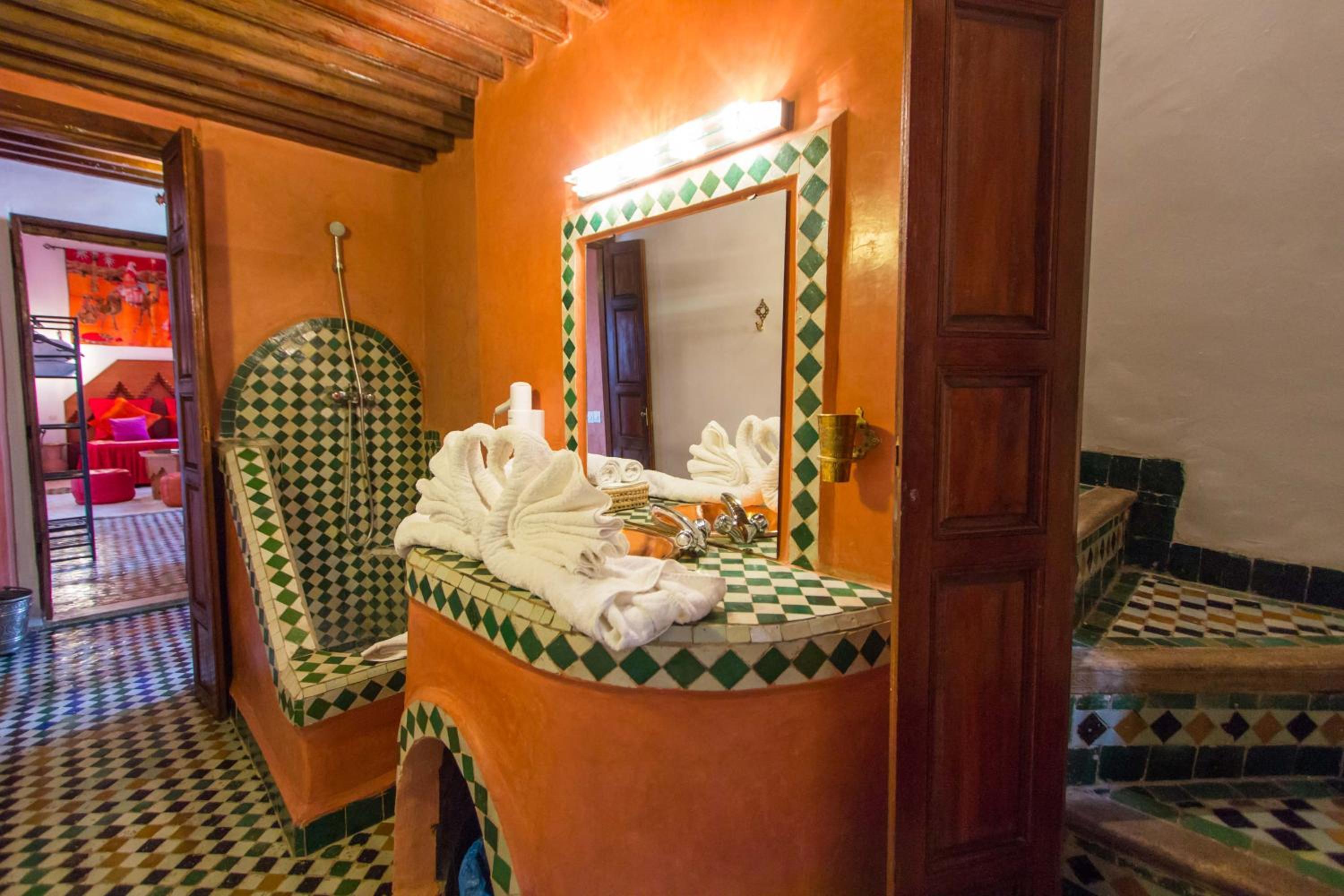 Riad Dar Skalli & SPA