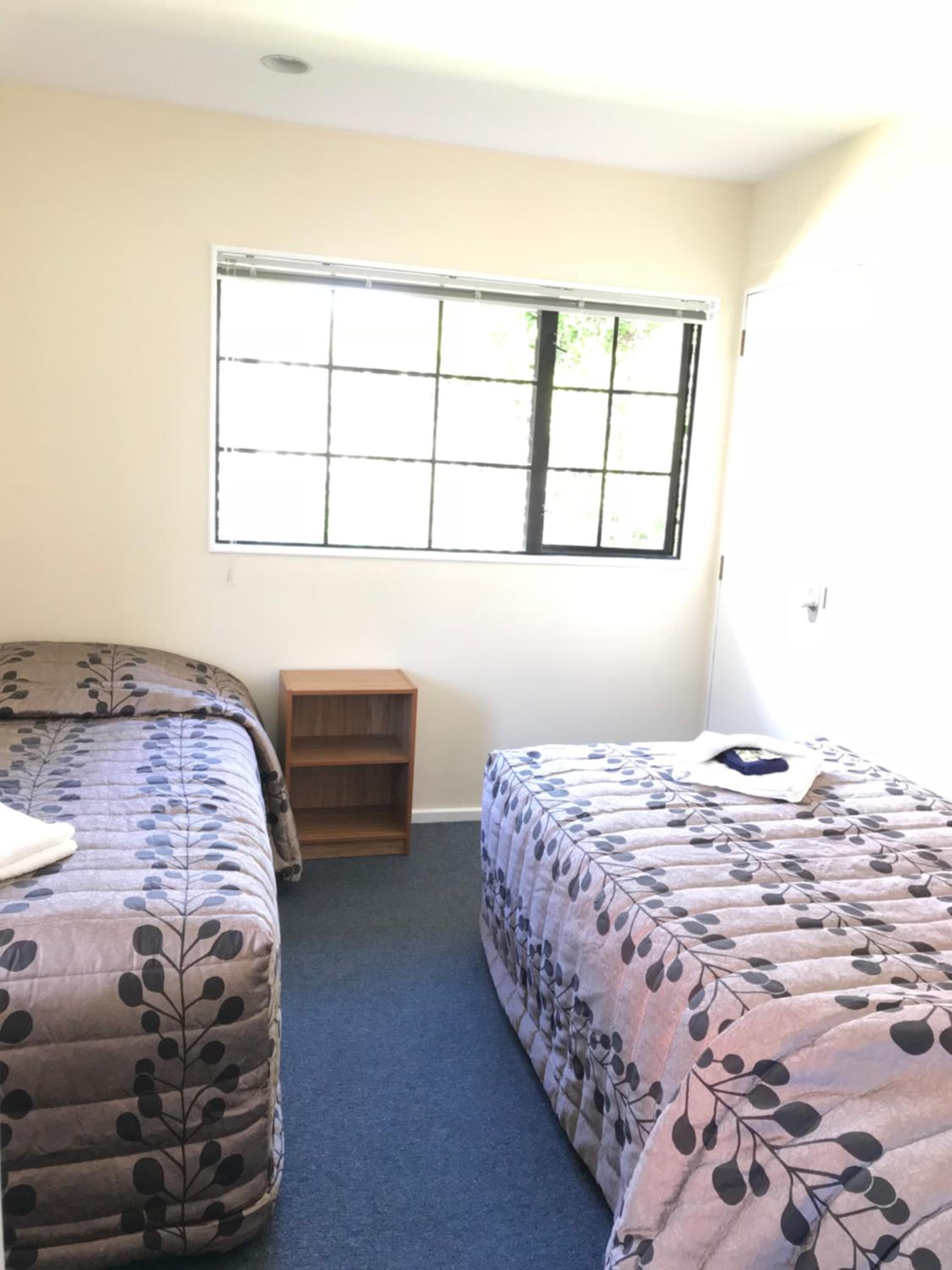 Tudor Lodge Motel