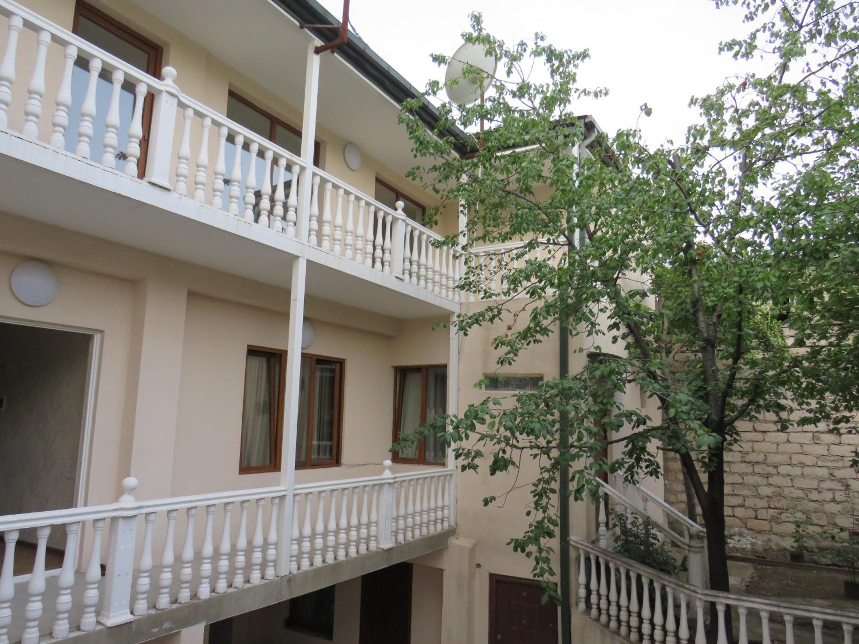 Photo 42