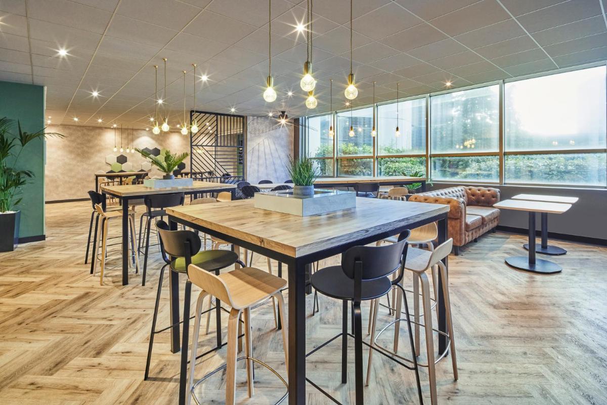 meeting room