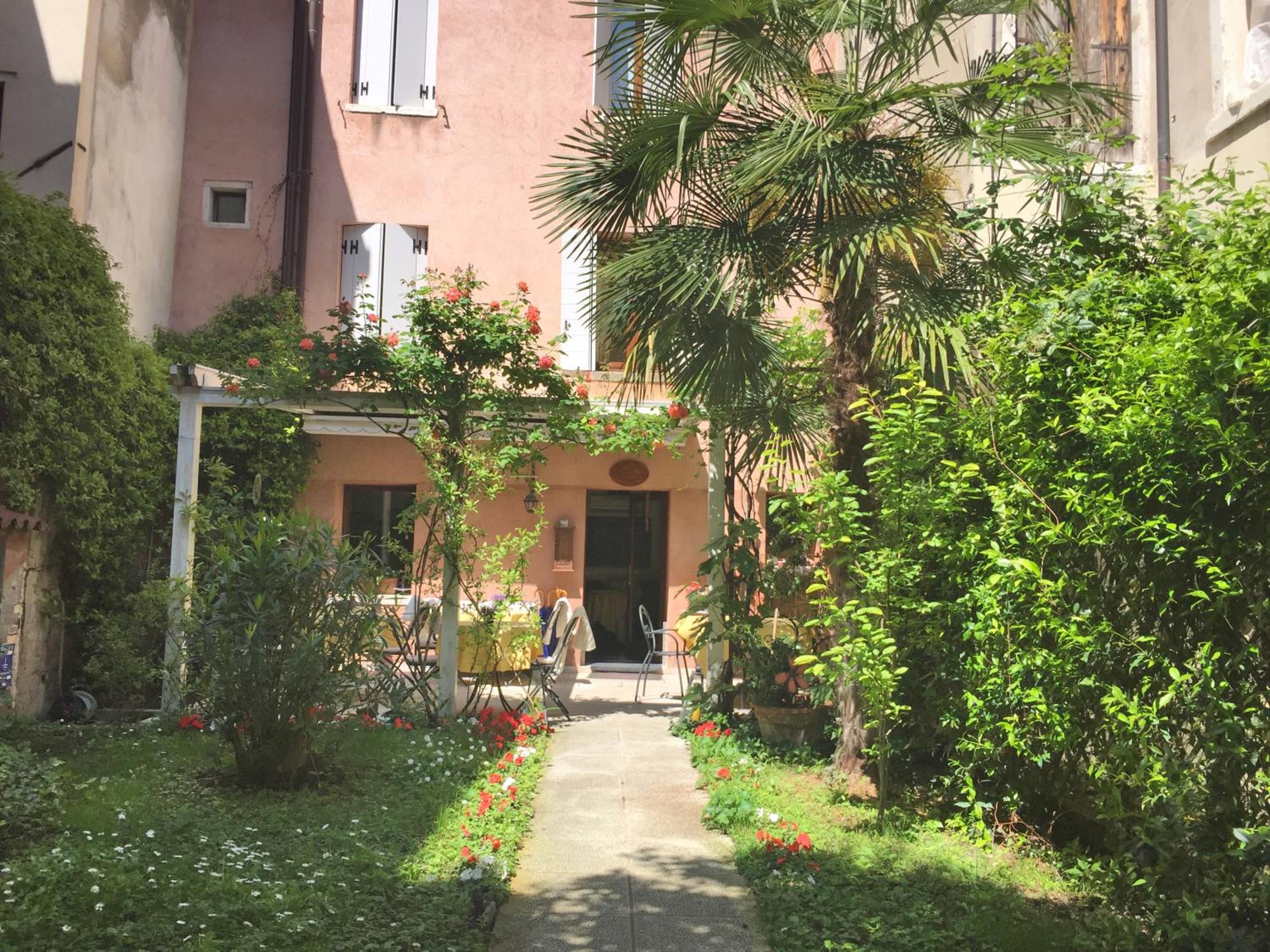 3749 Pontechiodo