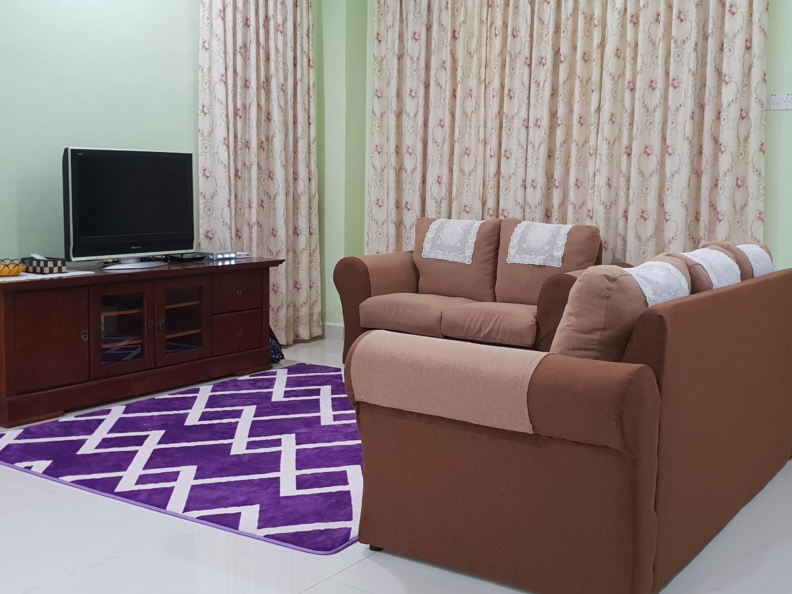 Homestay Sungai Petani, Untuk Melayu Saja