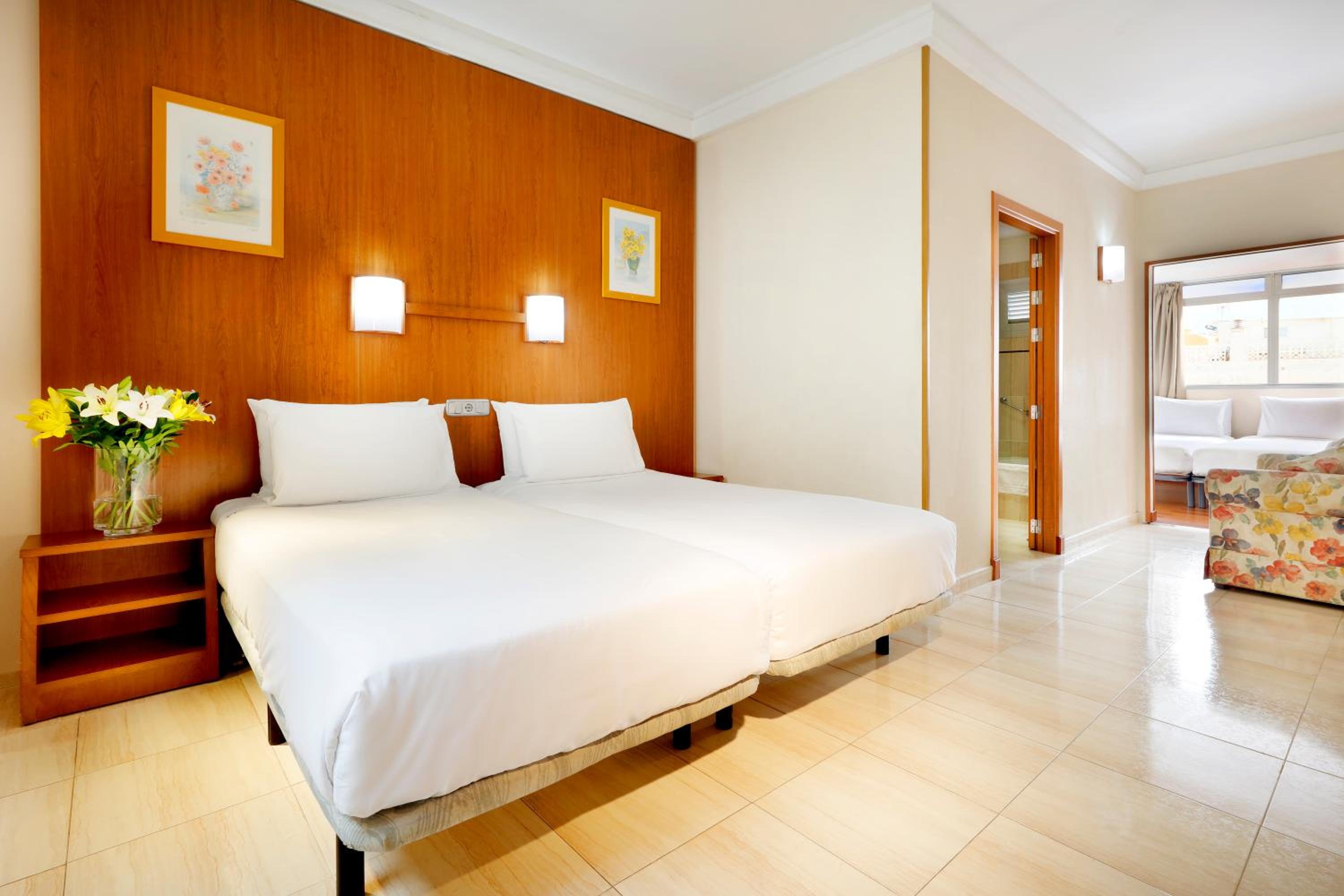 Hotel Crisol Alisios Canteras - Image 1