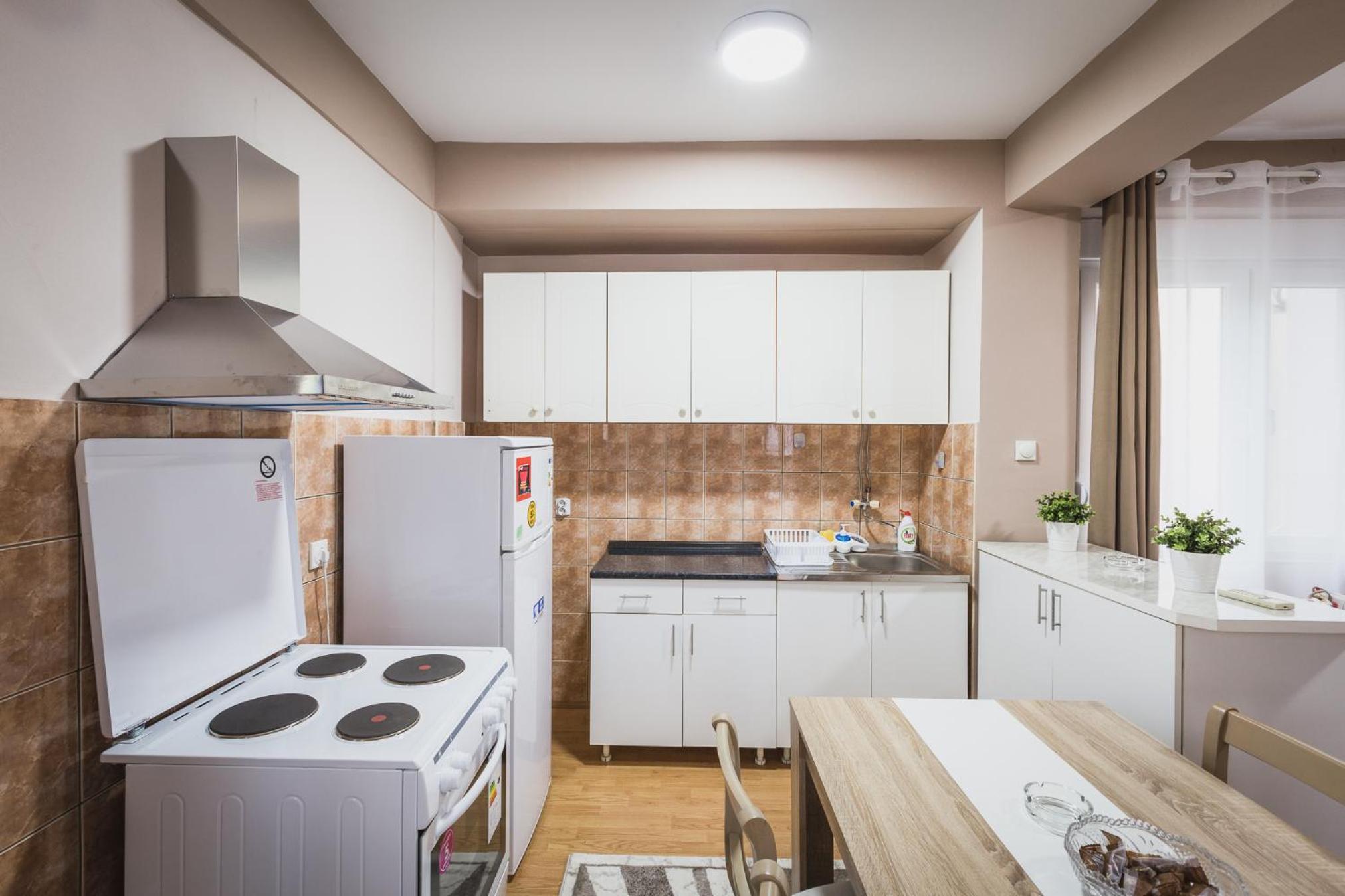 Axios Apartment