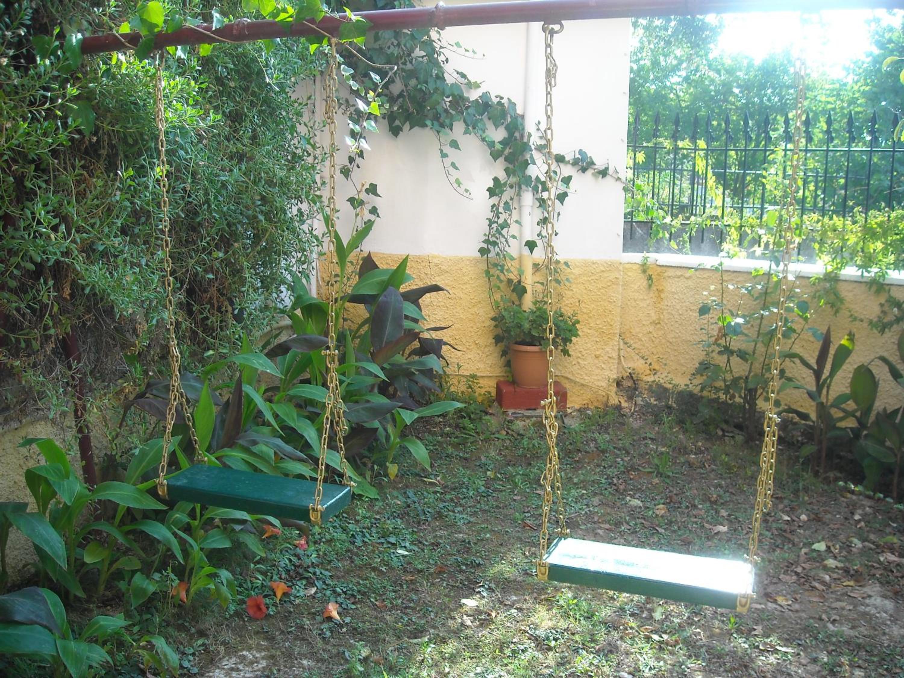 Kostas Apartments & studios