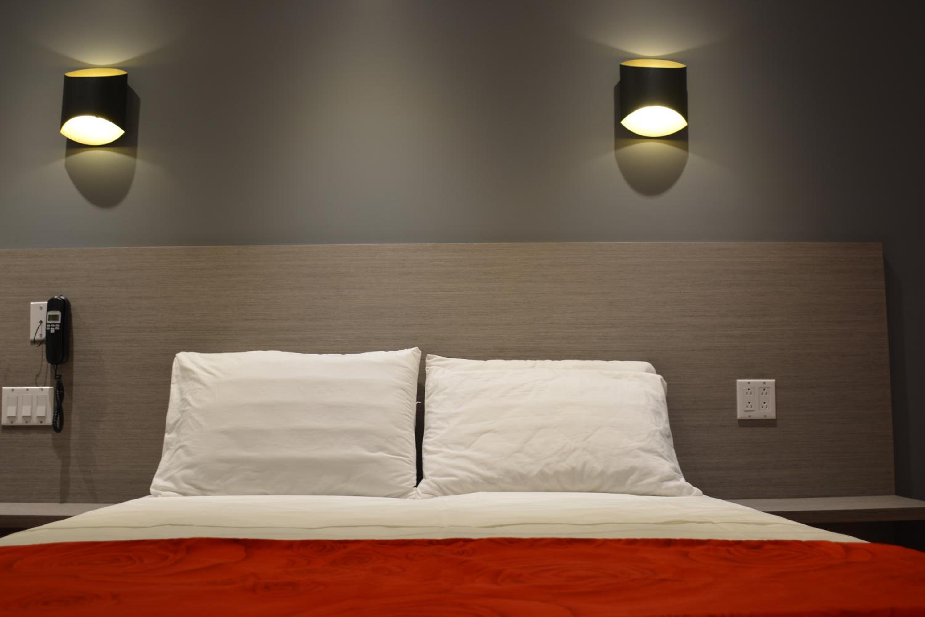 Motel Chez Nous
