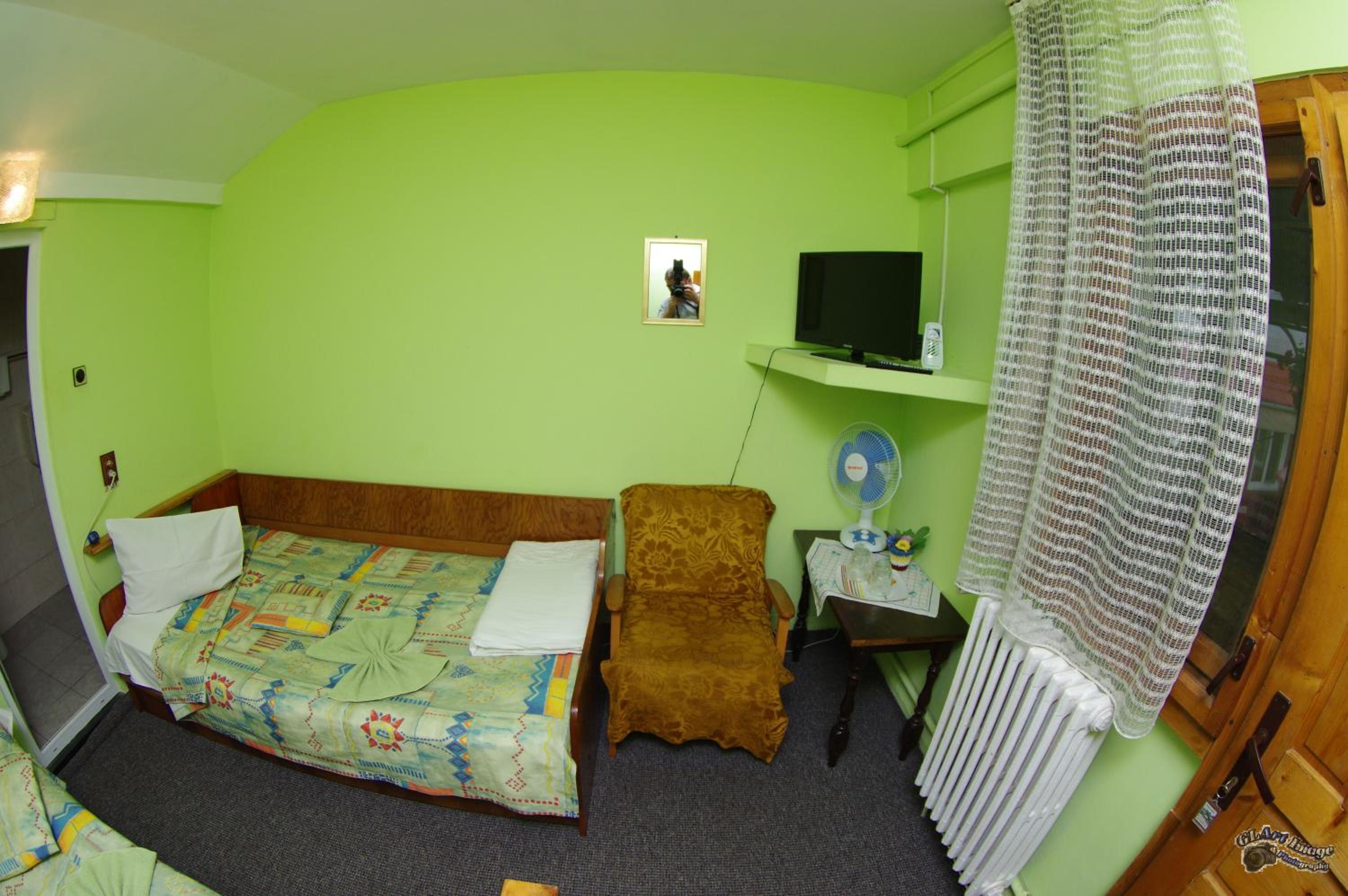 Photo 43