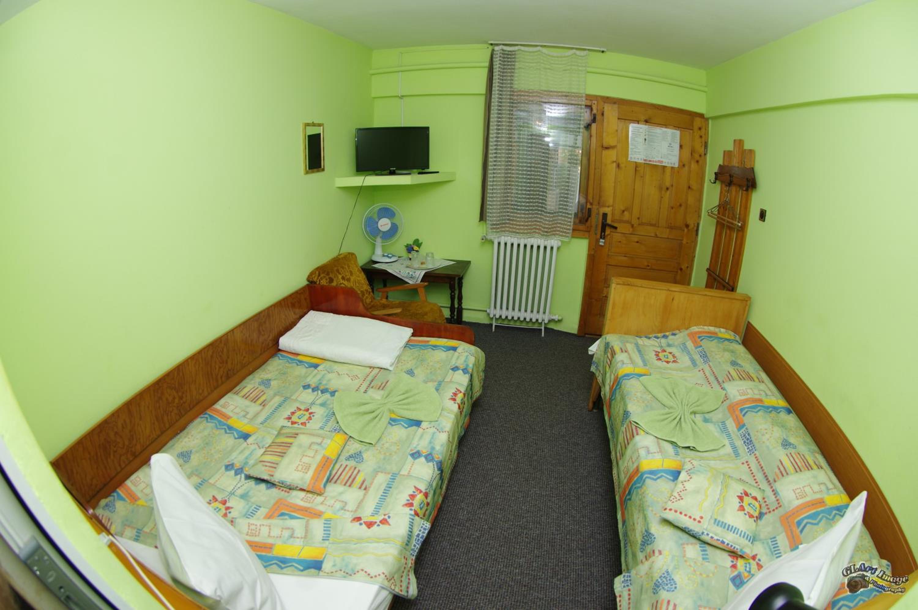 Photo 42
