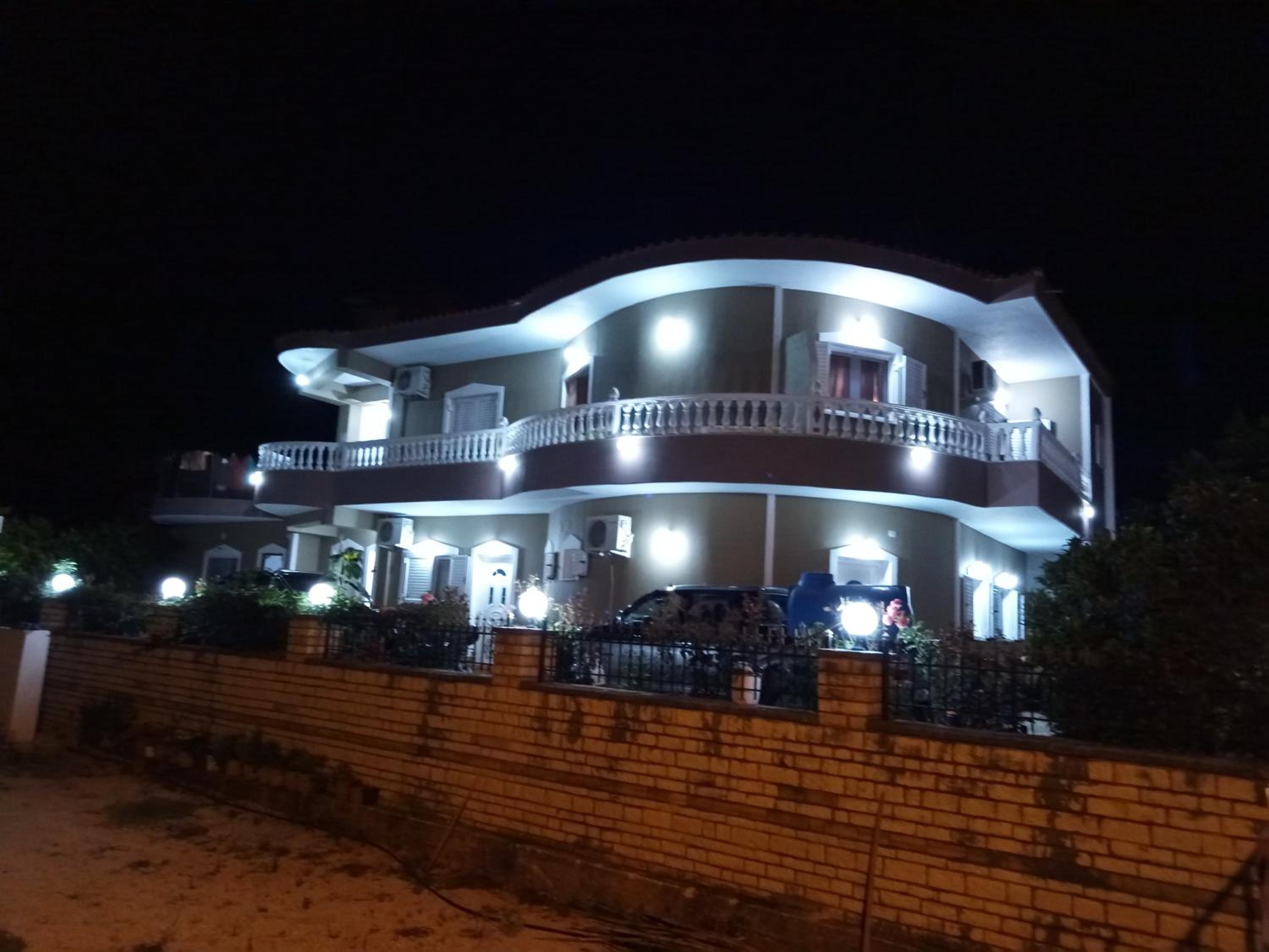Vila Zeqo Muka 1