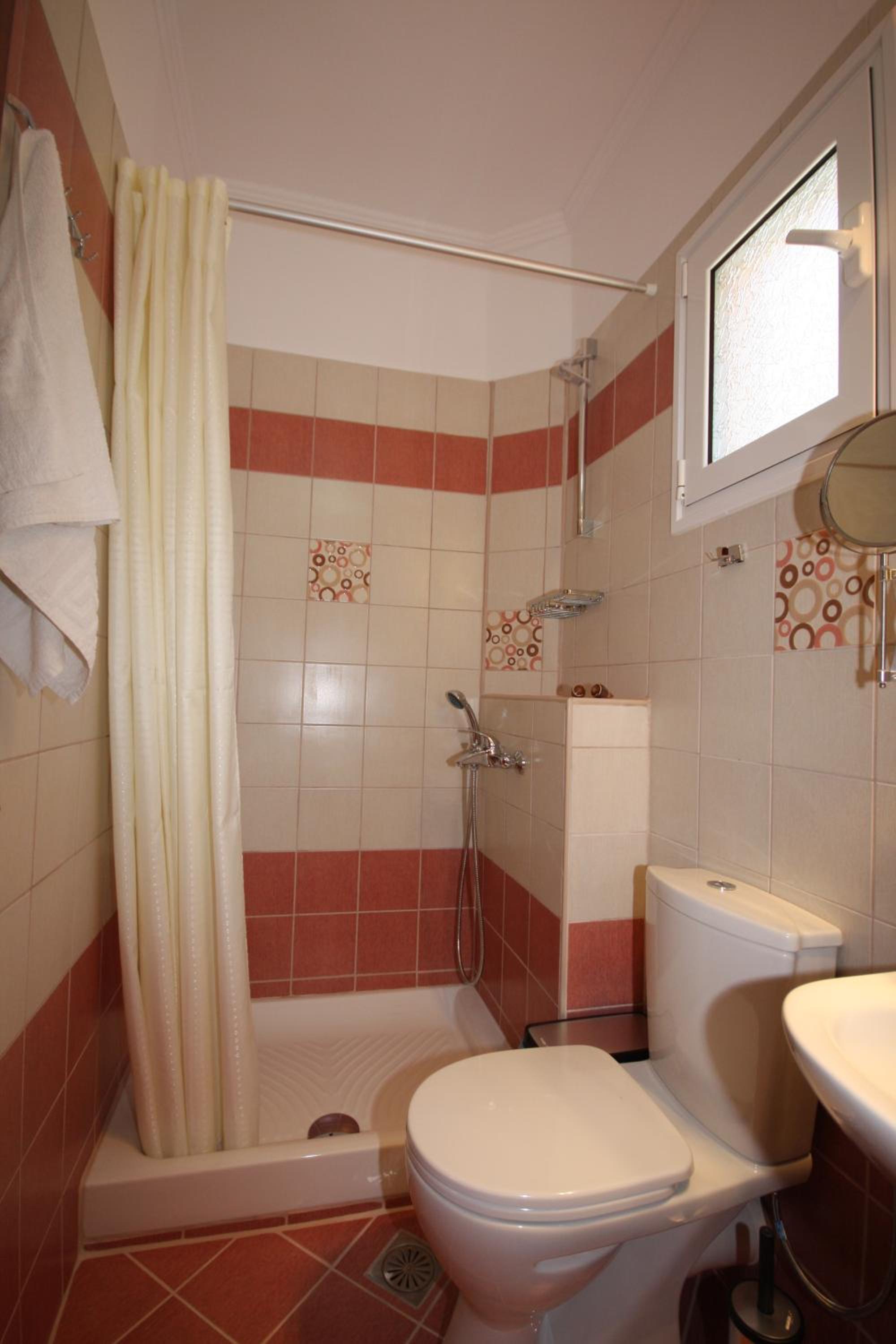 Kostas Apartments & studios