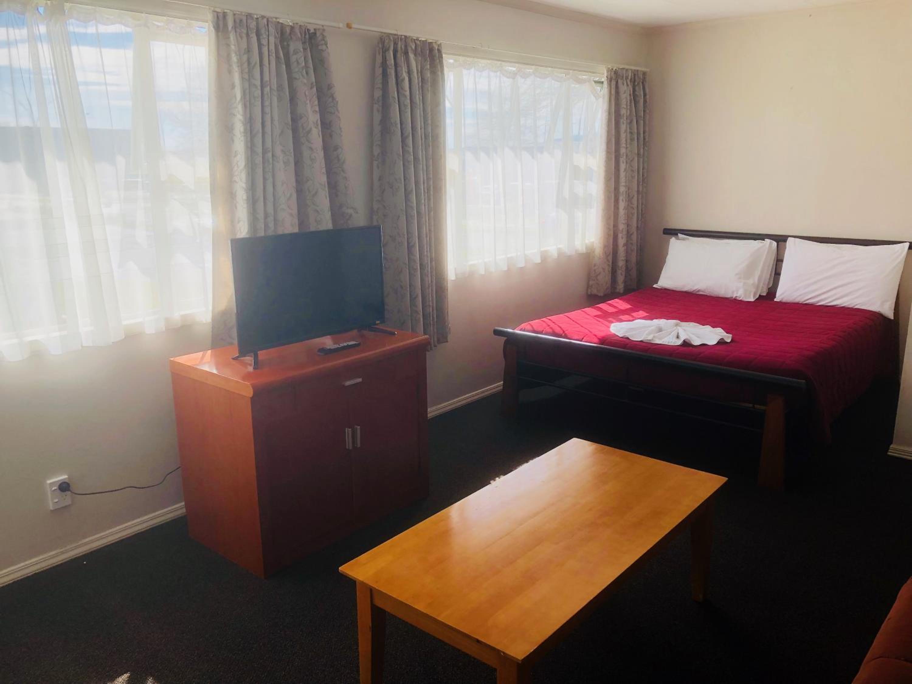 Gateway International Motel