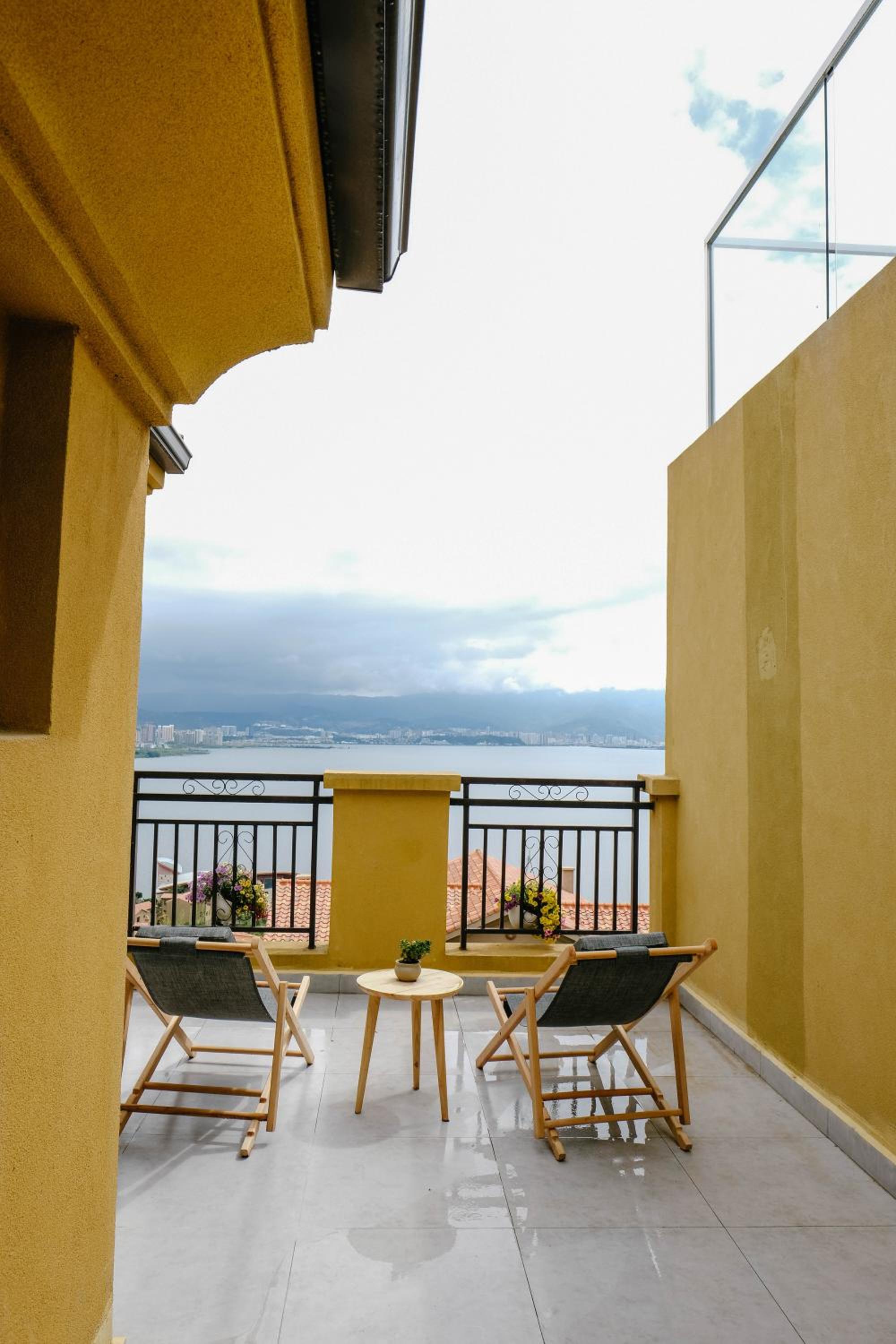 Dali lila's house Seaview Guesthouse