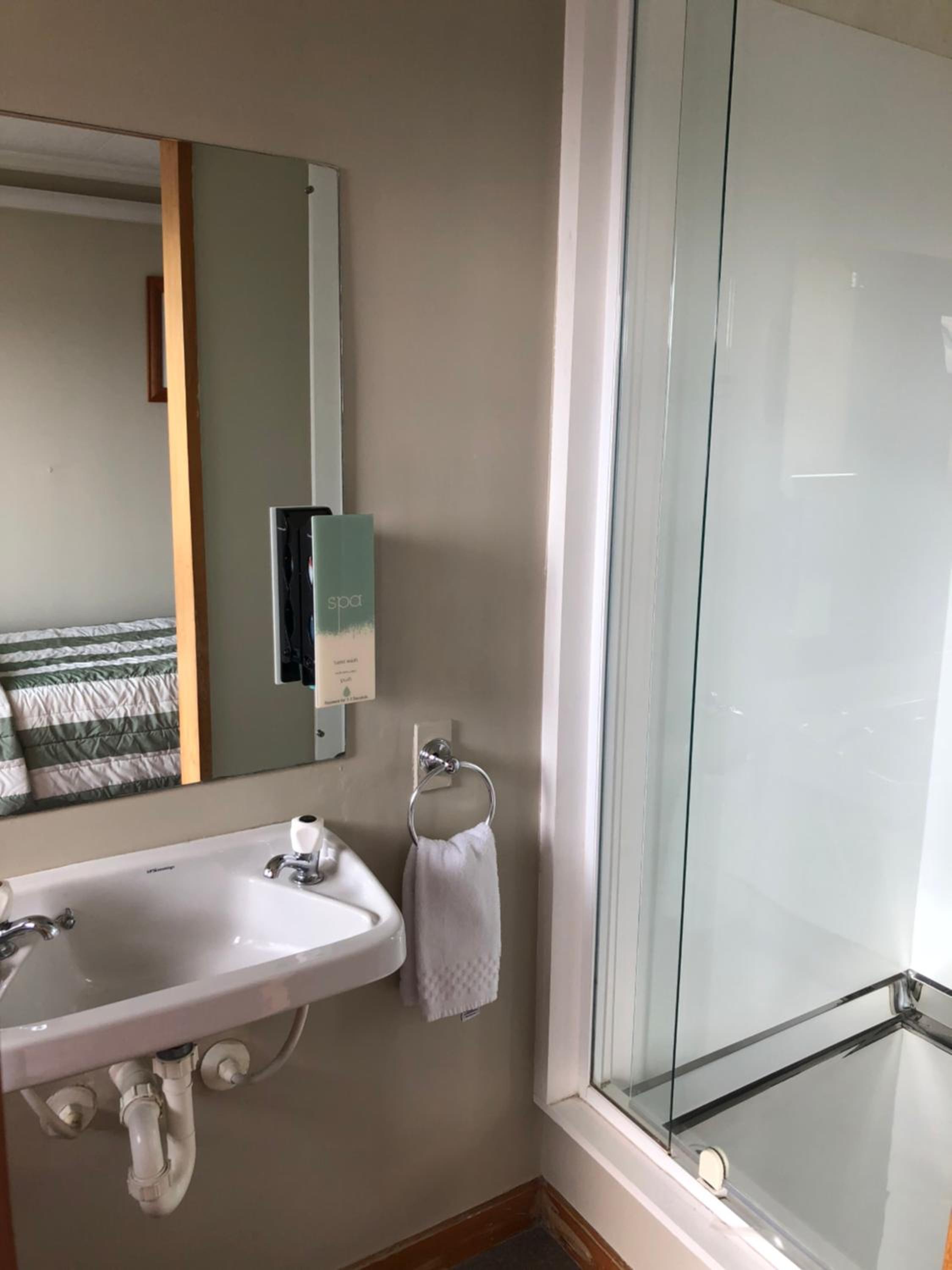 Lilybrook Motel