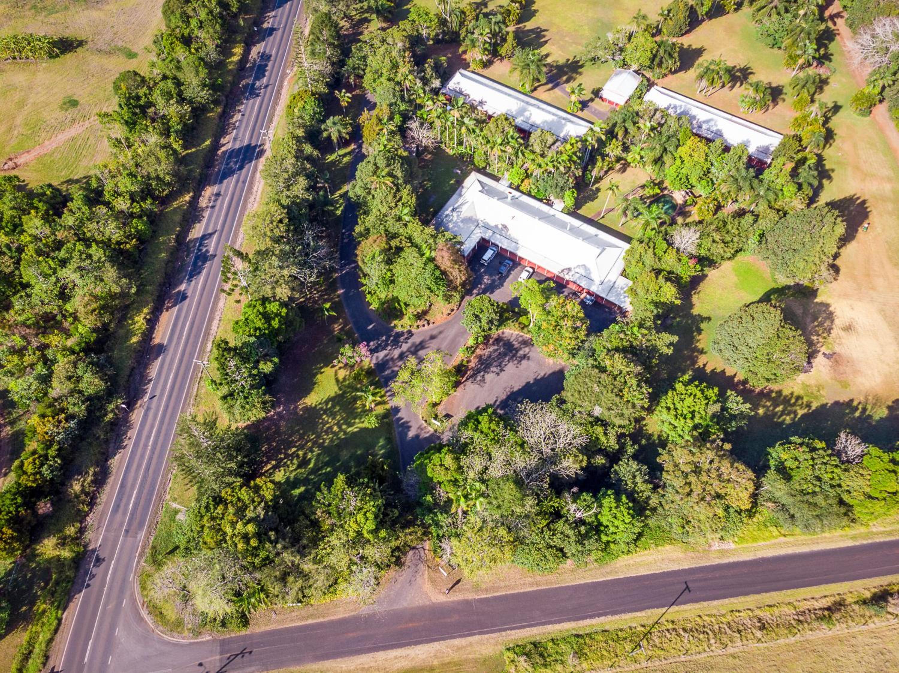Malanda Lodge view 4