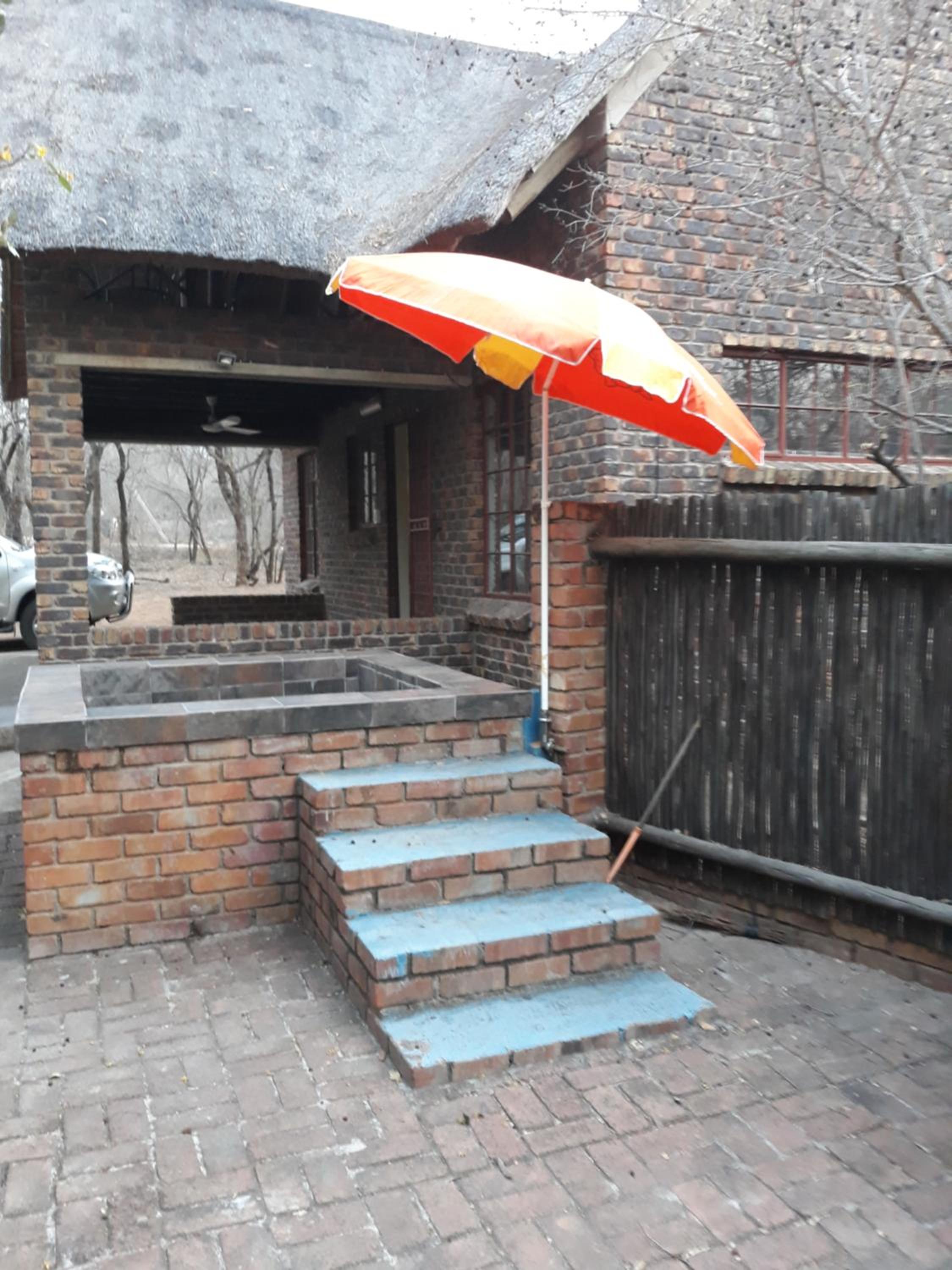 Photo 33