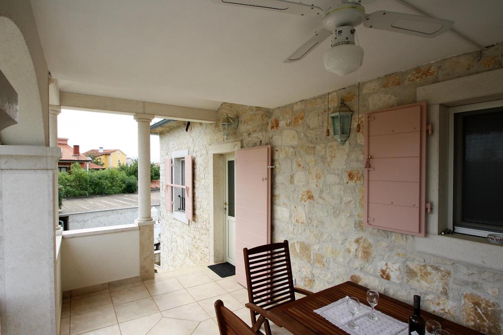 Apartment Marija Kaštelir view 4