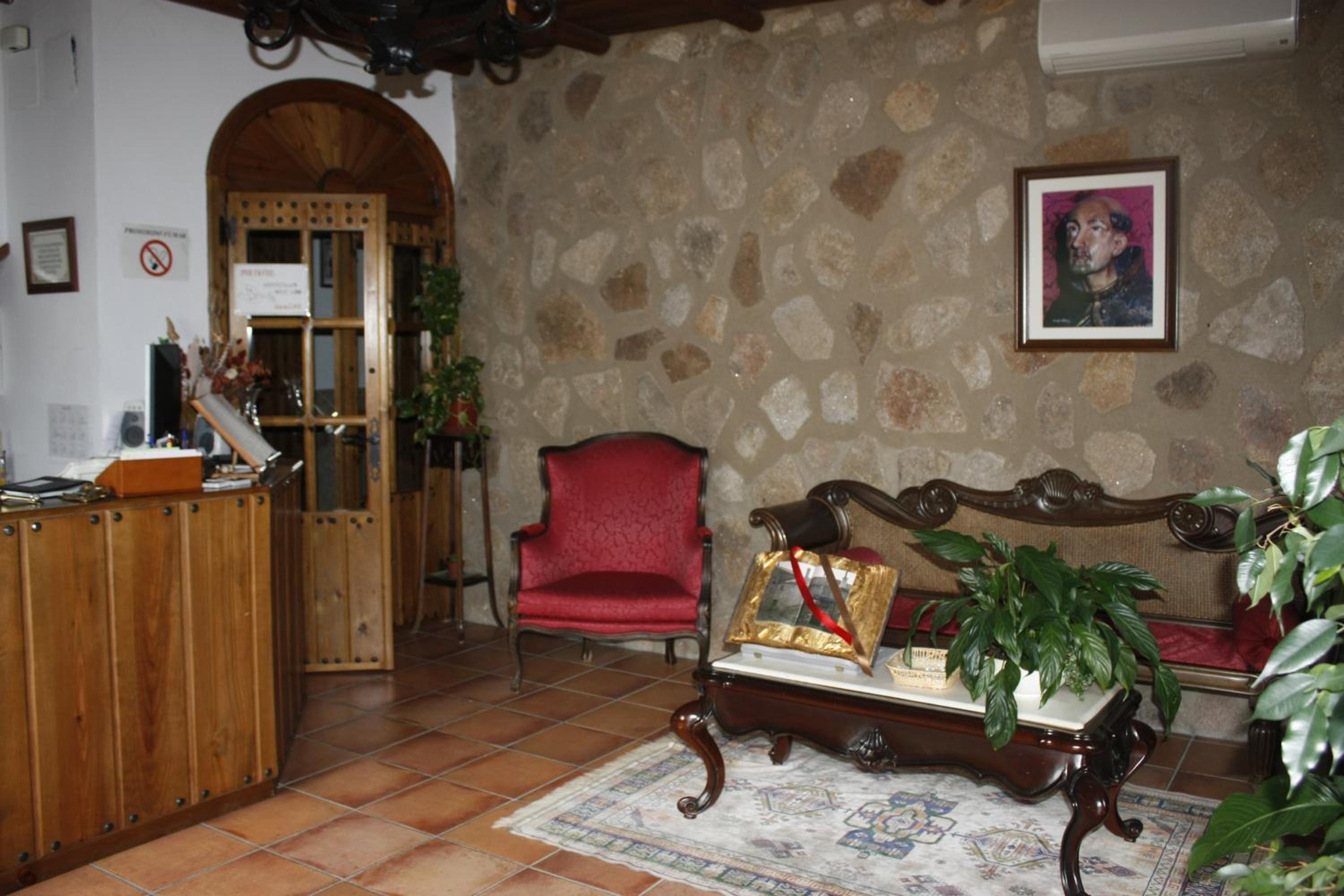 Photo 8