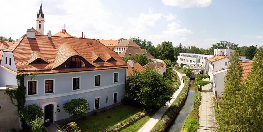 Penzion a restaurace U Míšků