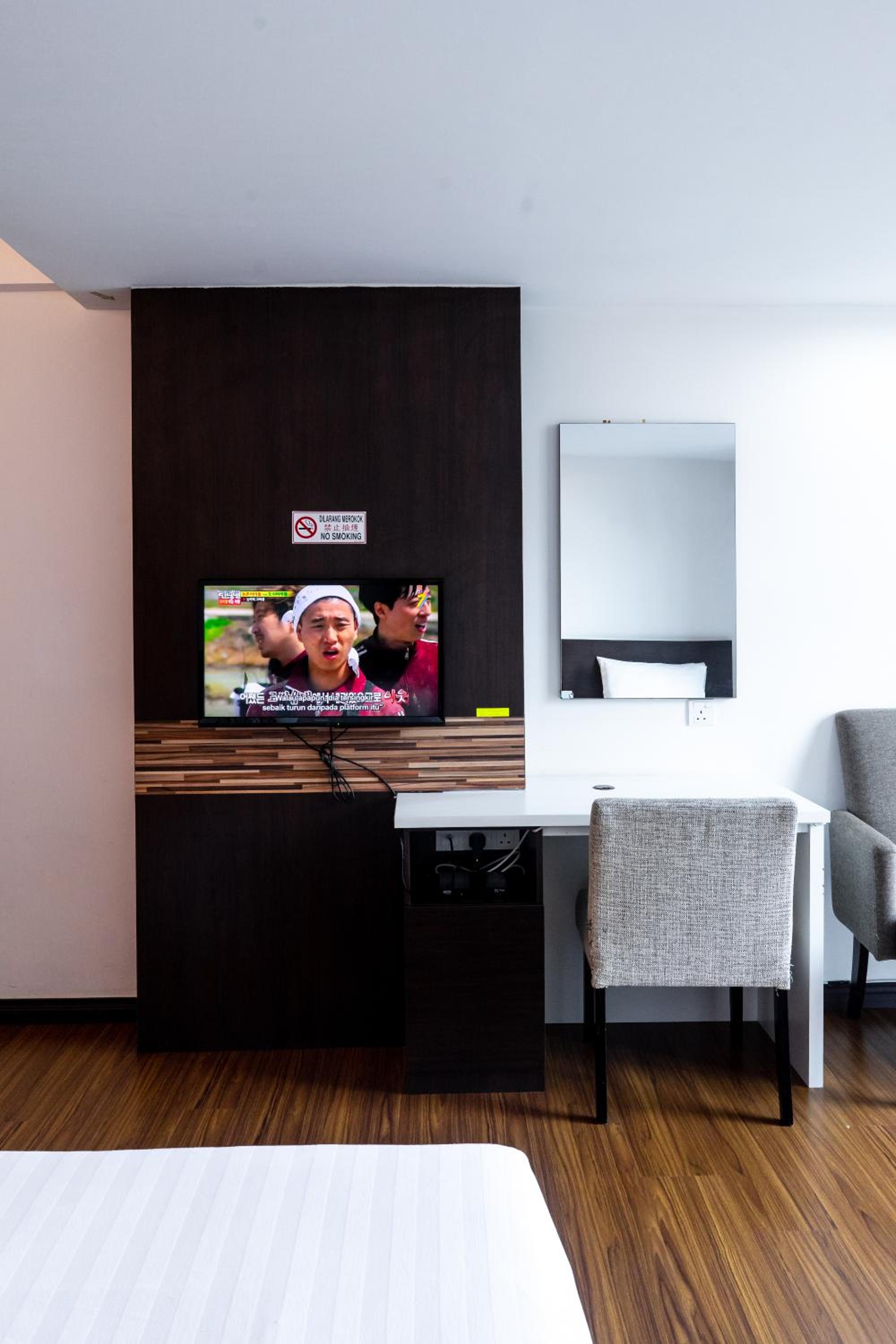 Classy Studio Apartment (KBCP) photo 6