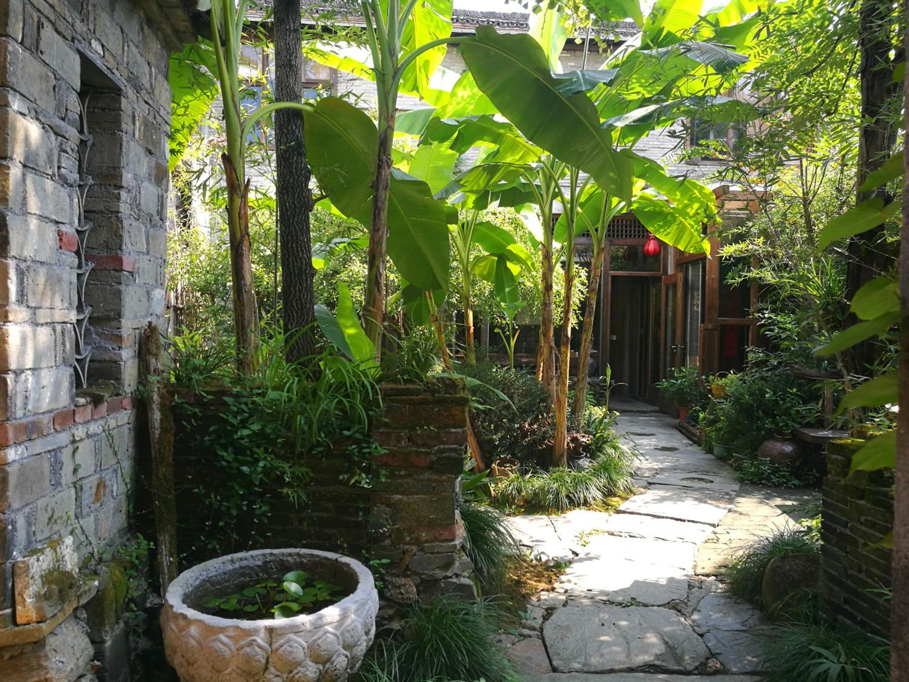 WuYuan QiYe YanXiang Guesthouse