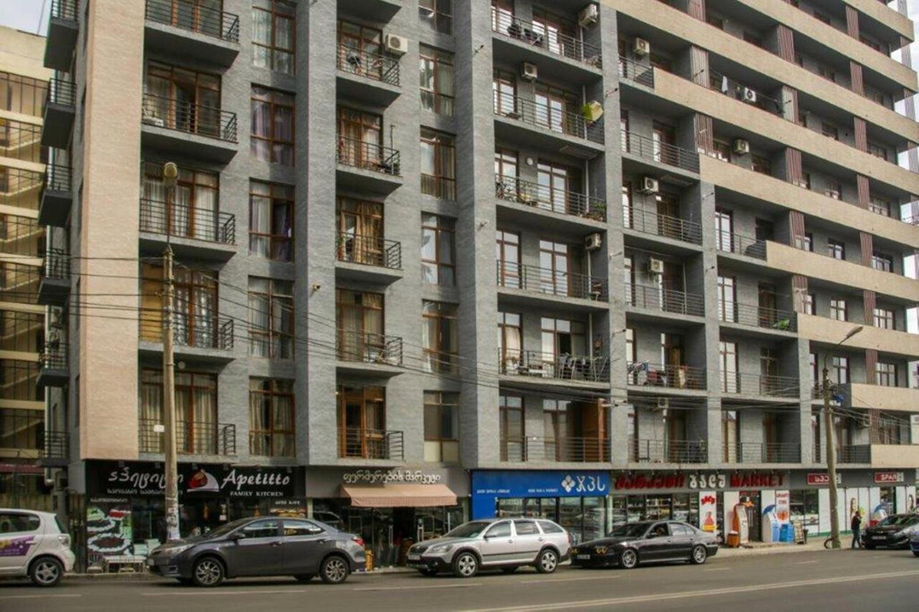 Apartment Galaxy Didi Dighomi view 4