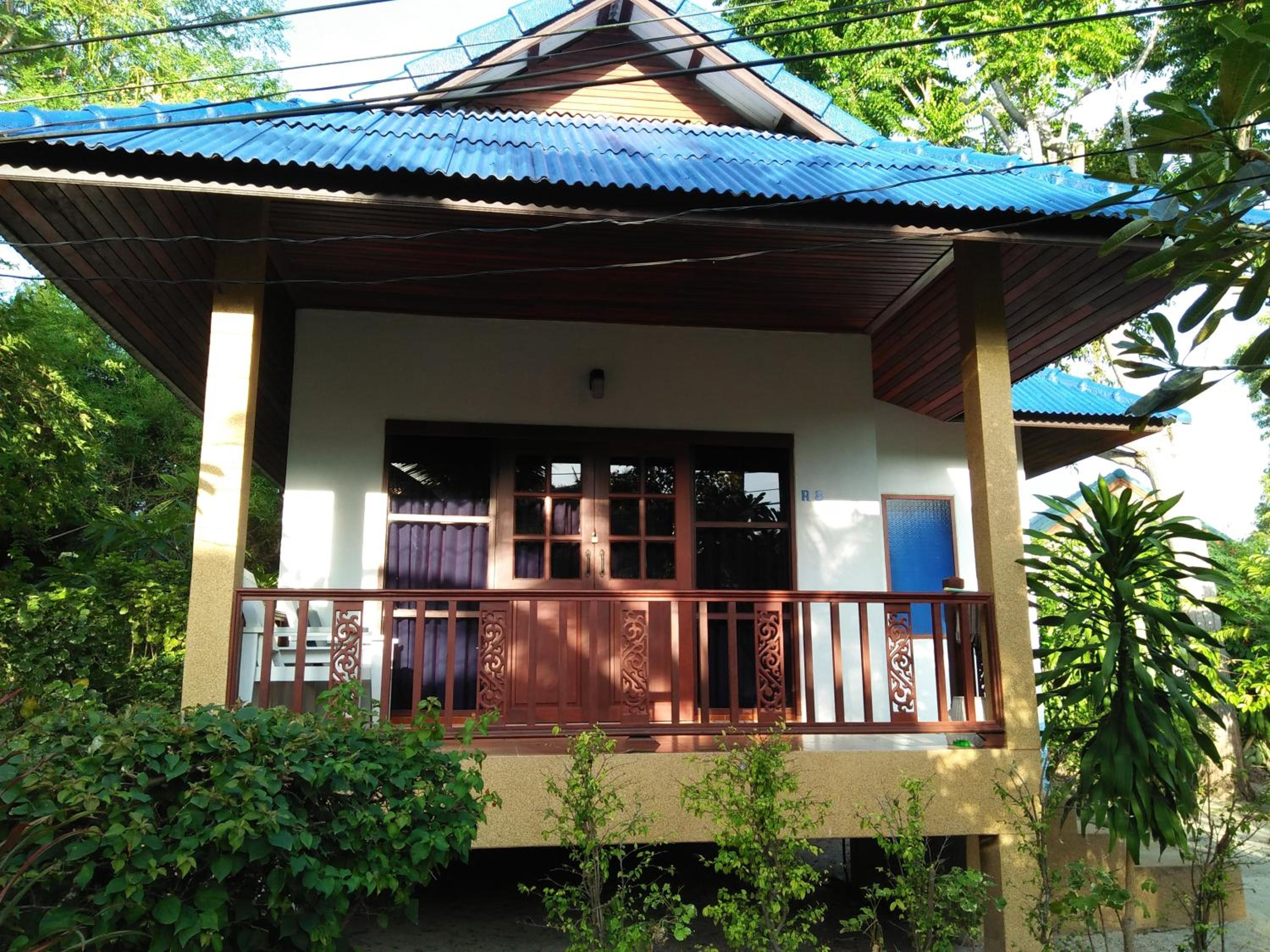 Rung Arun Resort