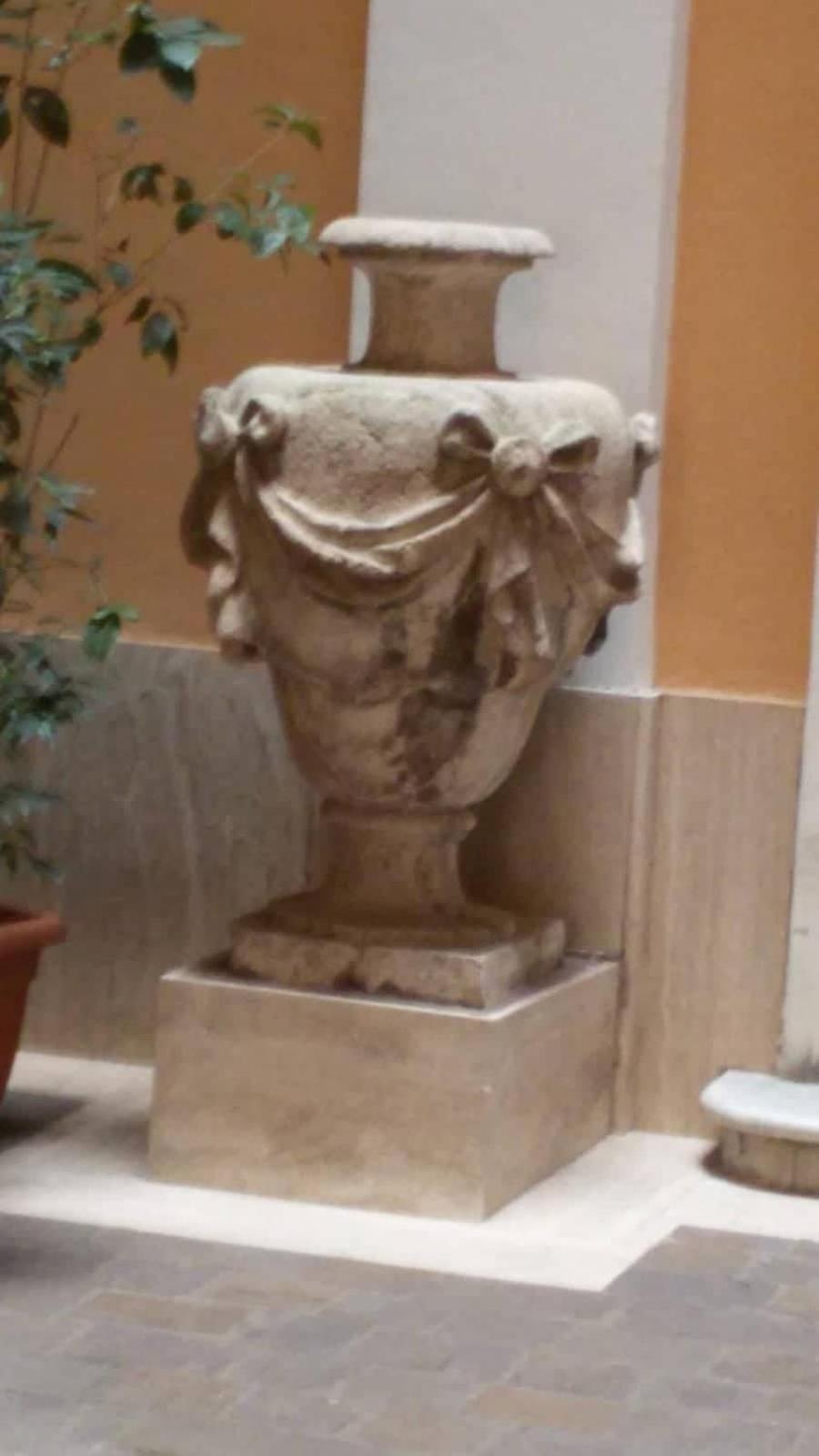 Garden's Elide