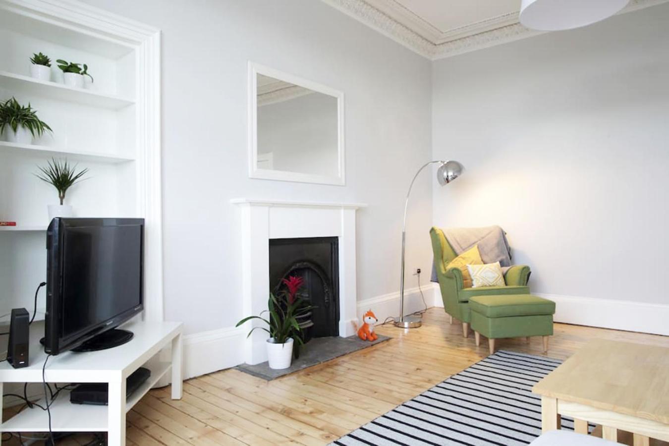 Stylish City Centre Apartments - D Terrace Residence view 3