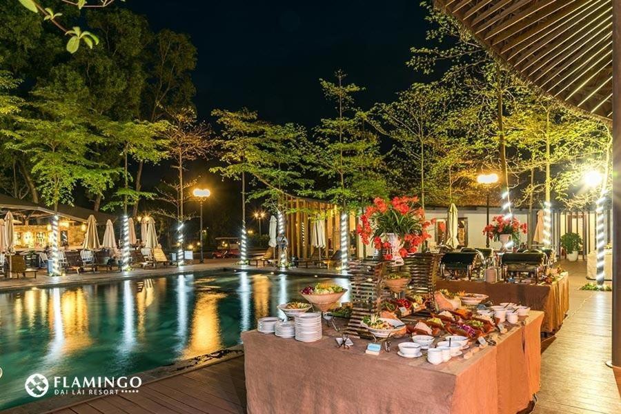 FLAMINGOS Villa Happy BT view 5
