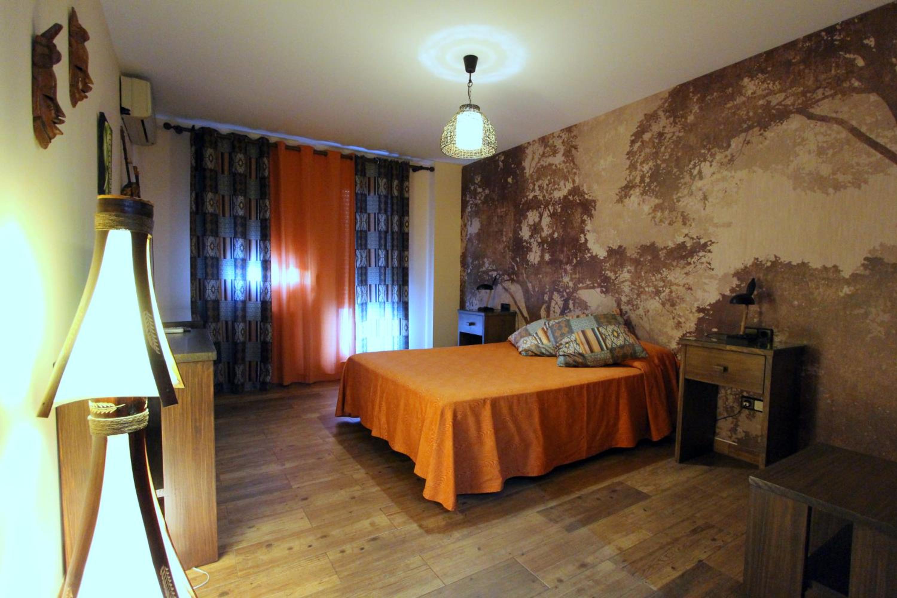 Hostal Mont Royal