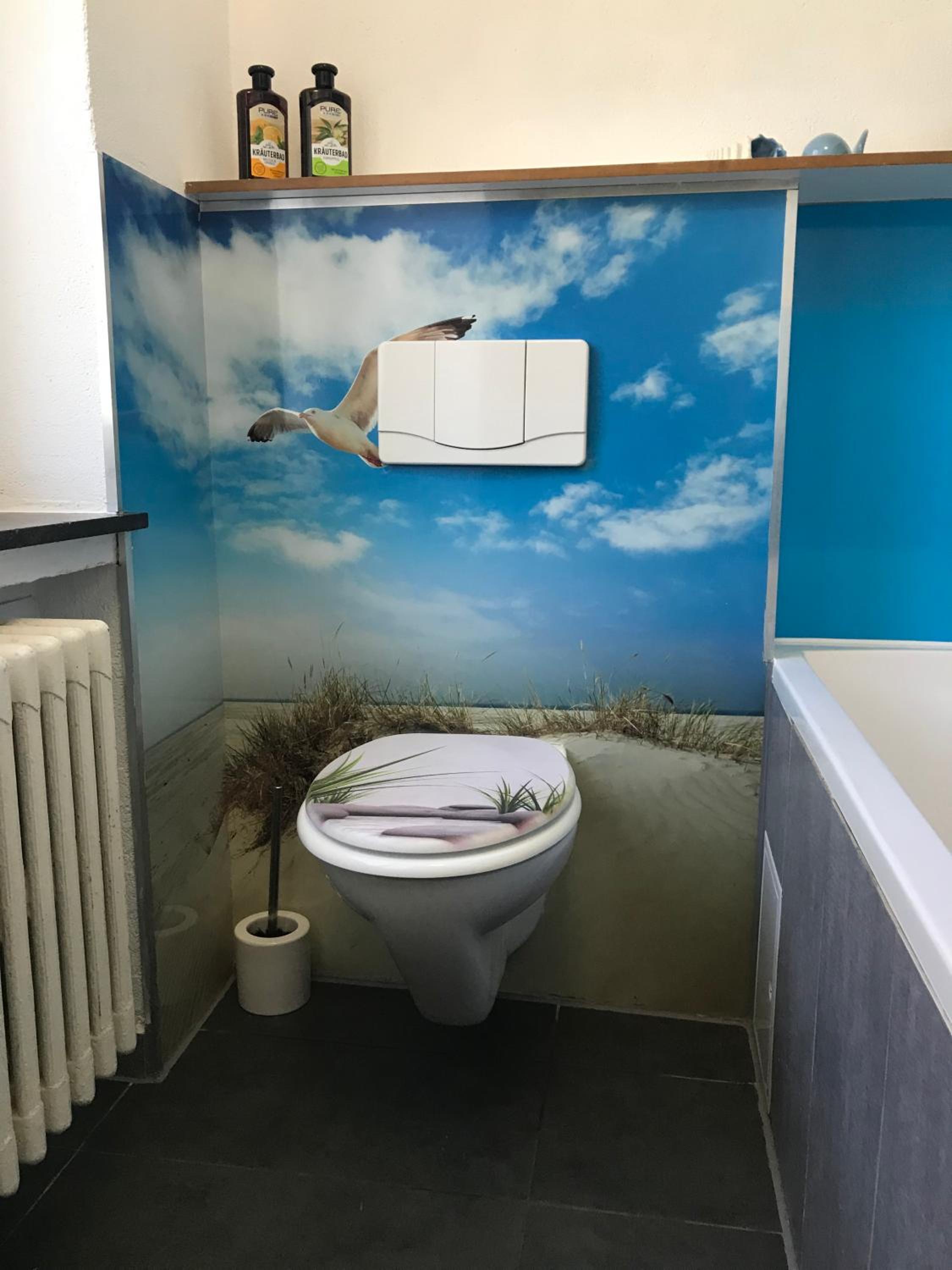 Alte Schule 1 en Kall — bathroom