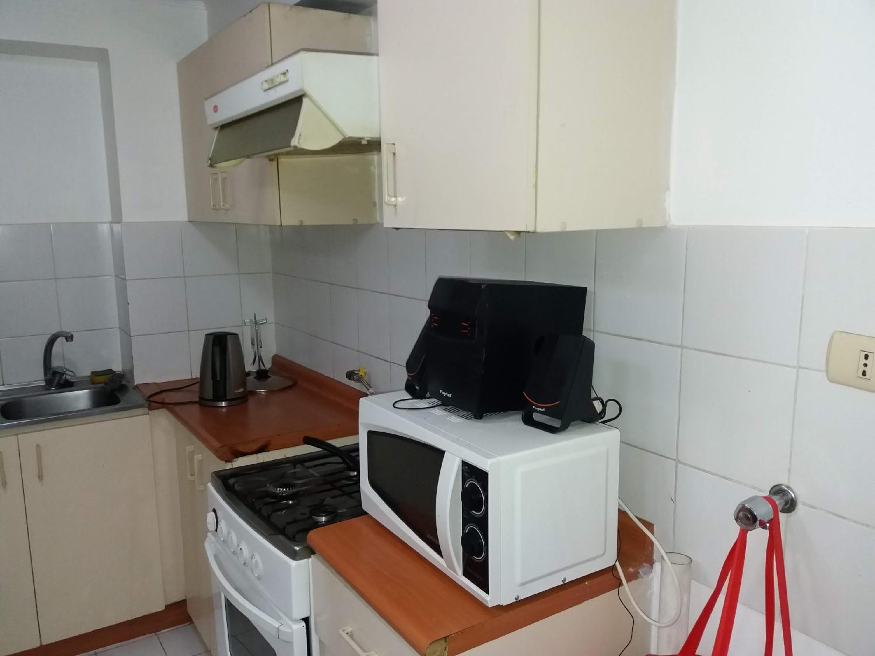 Depto a pasos de Metro Irarrazaval