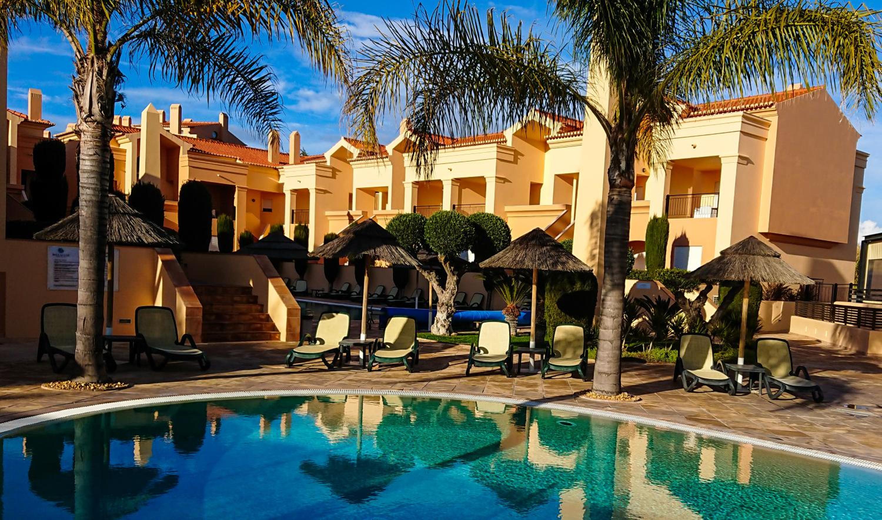 Luxury 3-bedroom apartment at high-end Praia da Luz