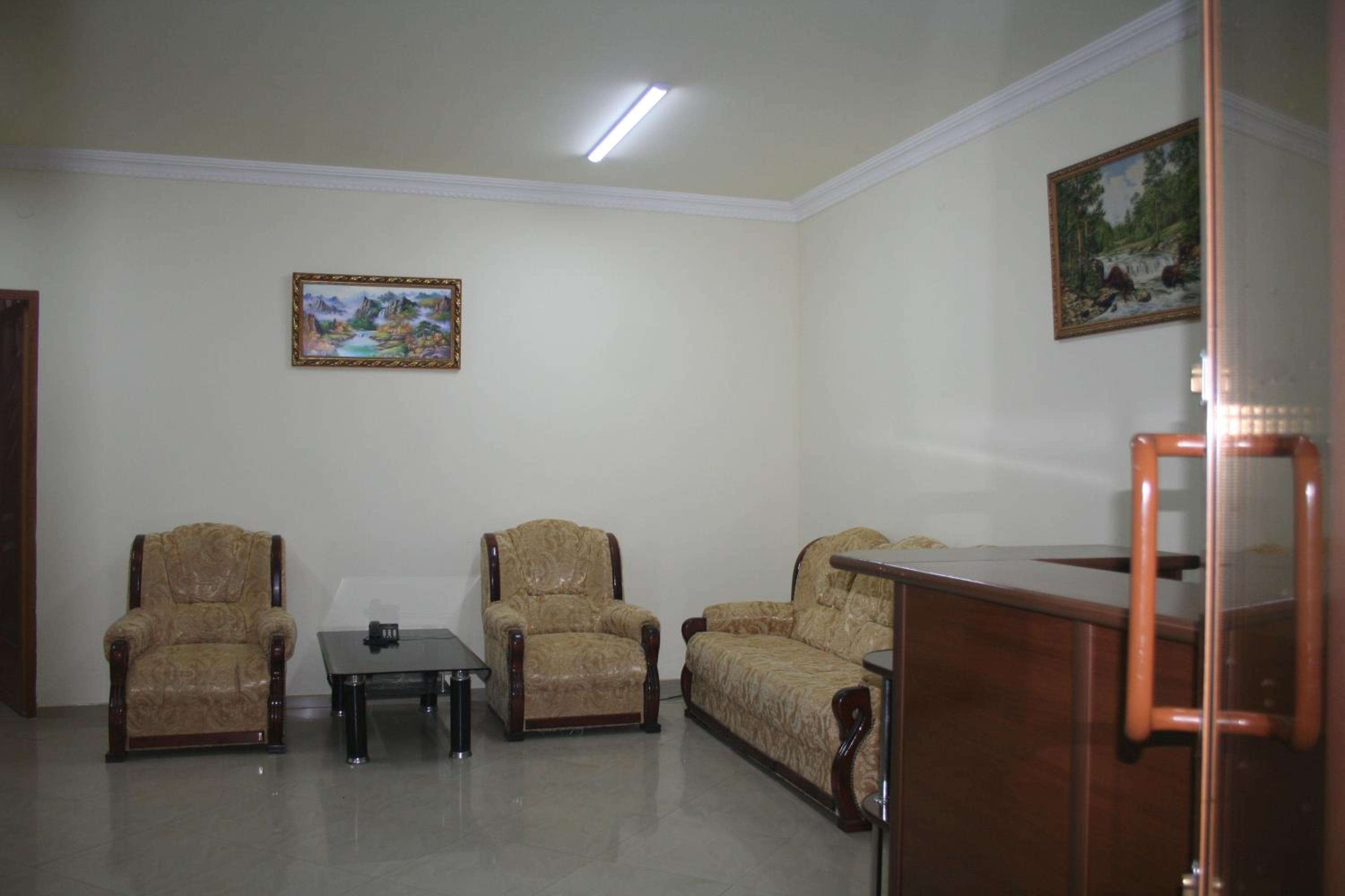 Hotel Noy