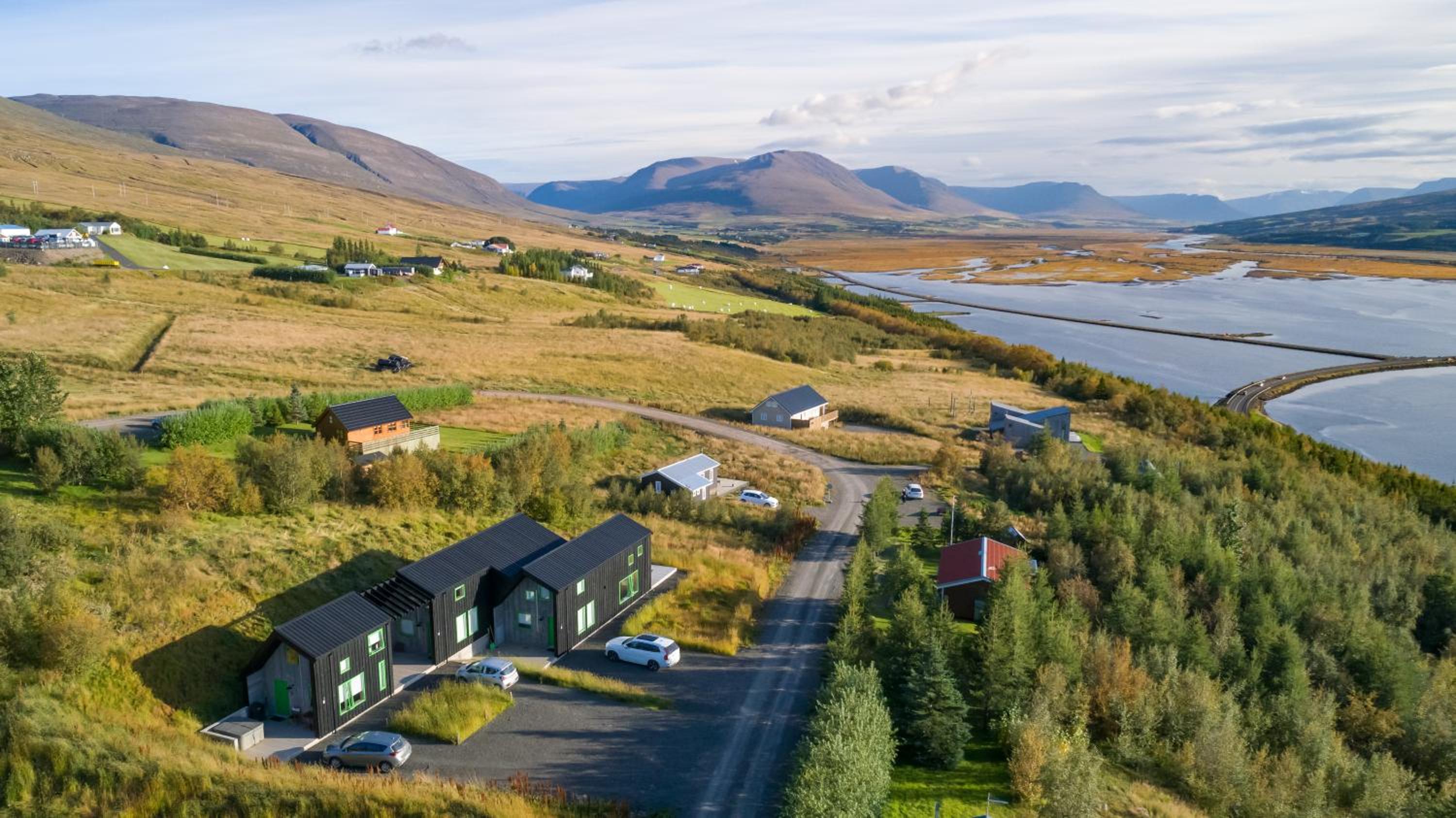 Viking Cottages & Apartments