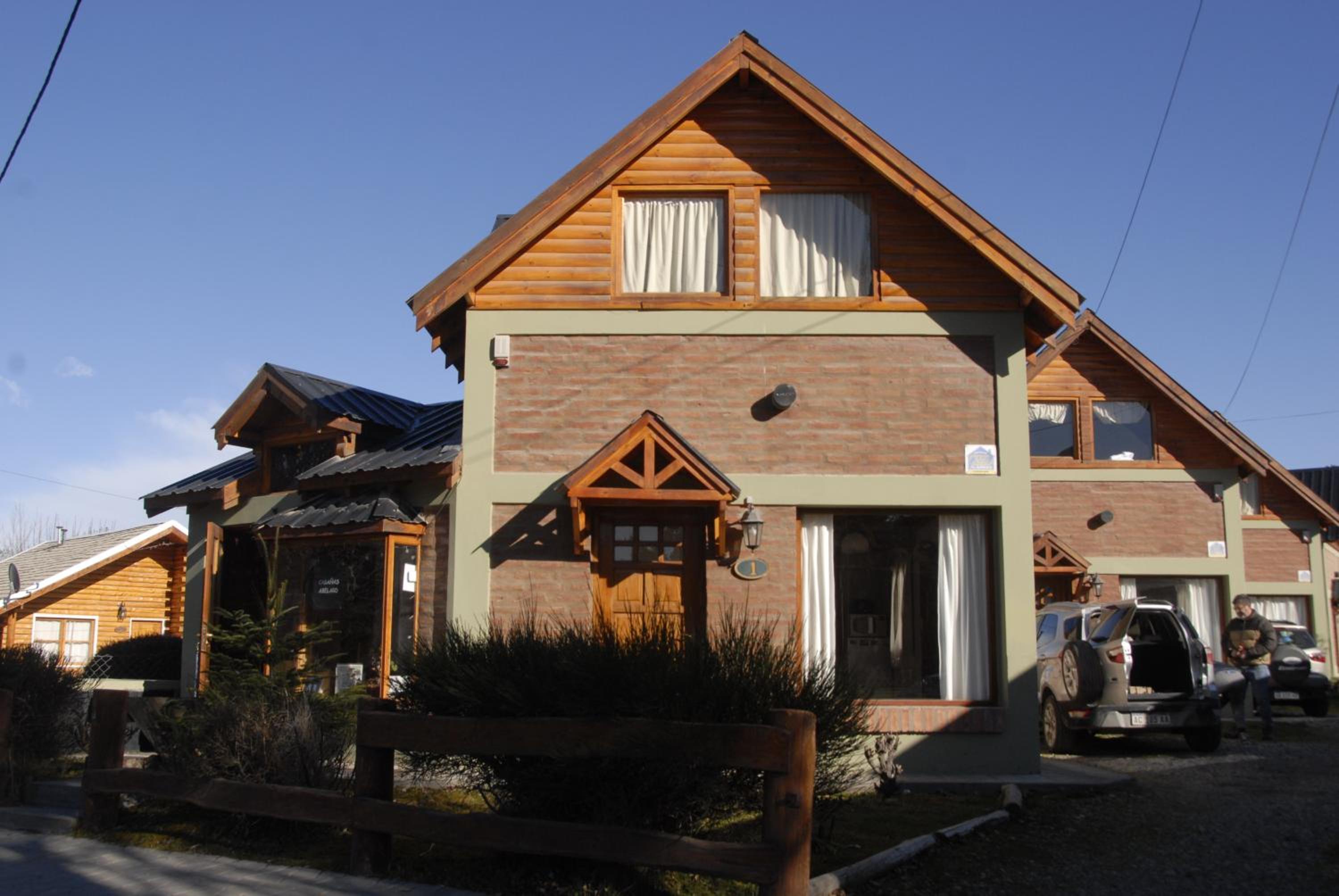 Hotel Cabañas Abelard - Image 1