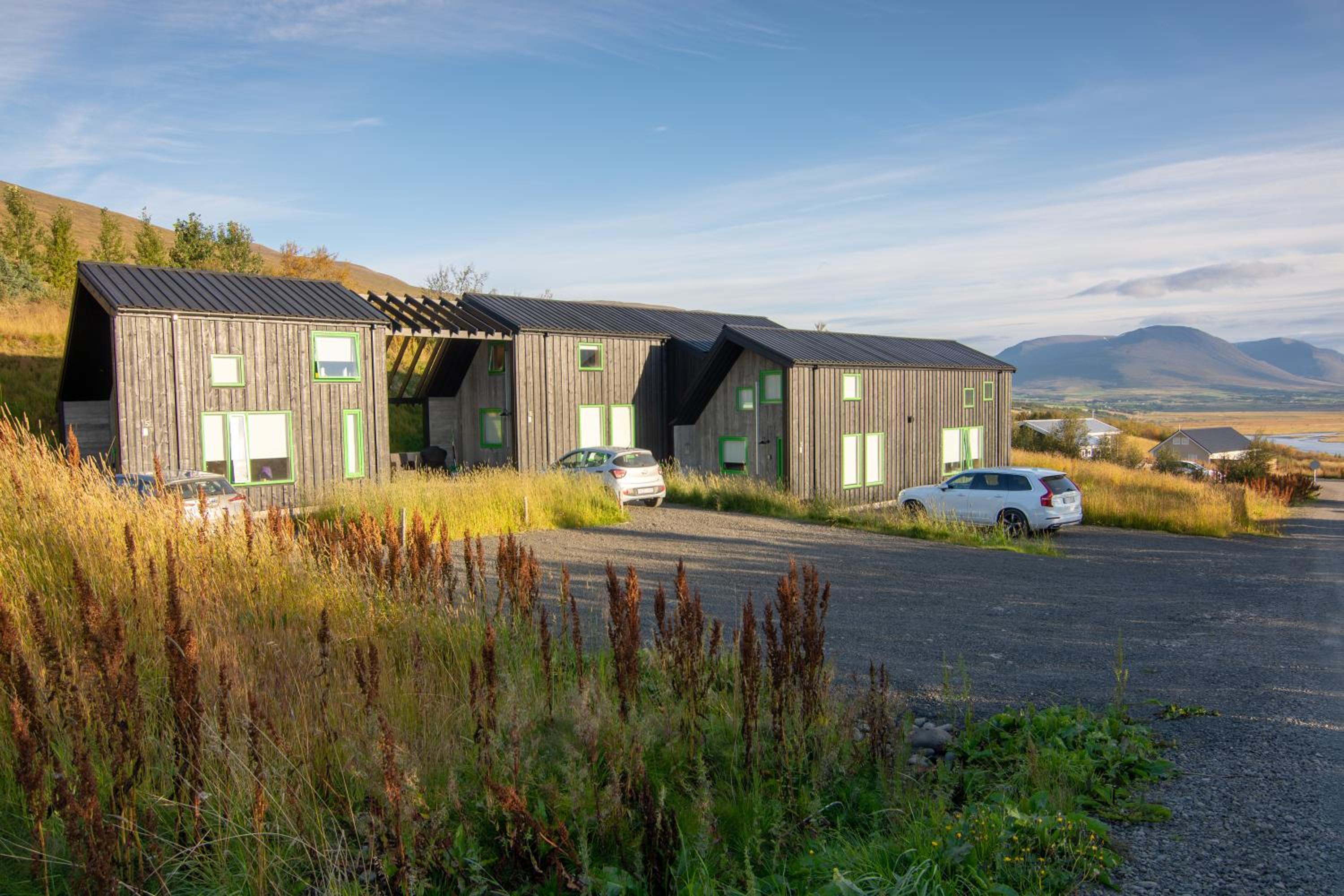 Viking Cottages & Apartments